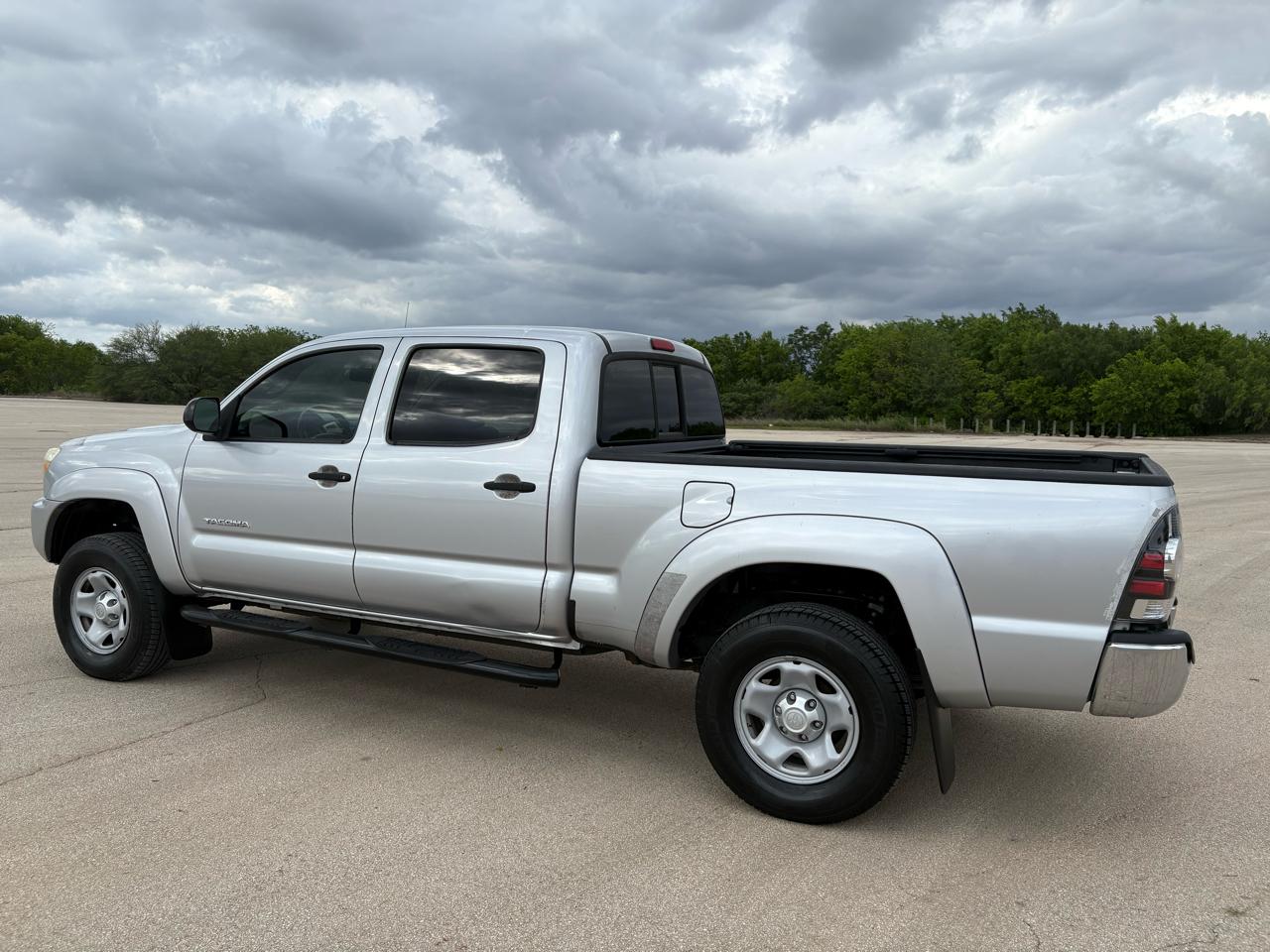 Toyota Tacoma 2WD Double Cab LB V6 AT PreRunner (Natl) 2013