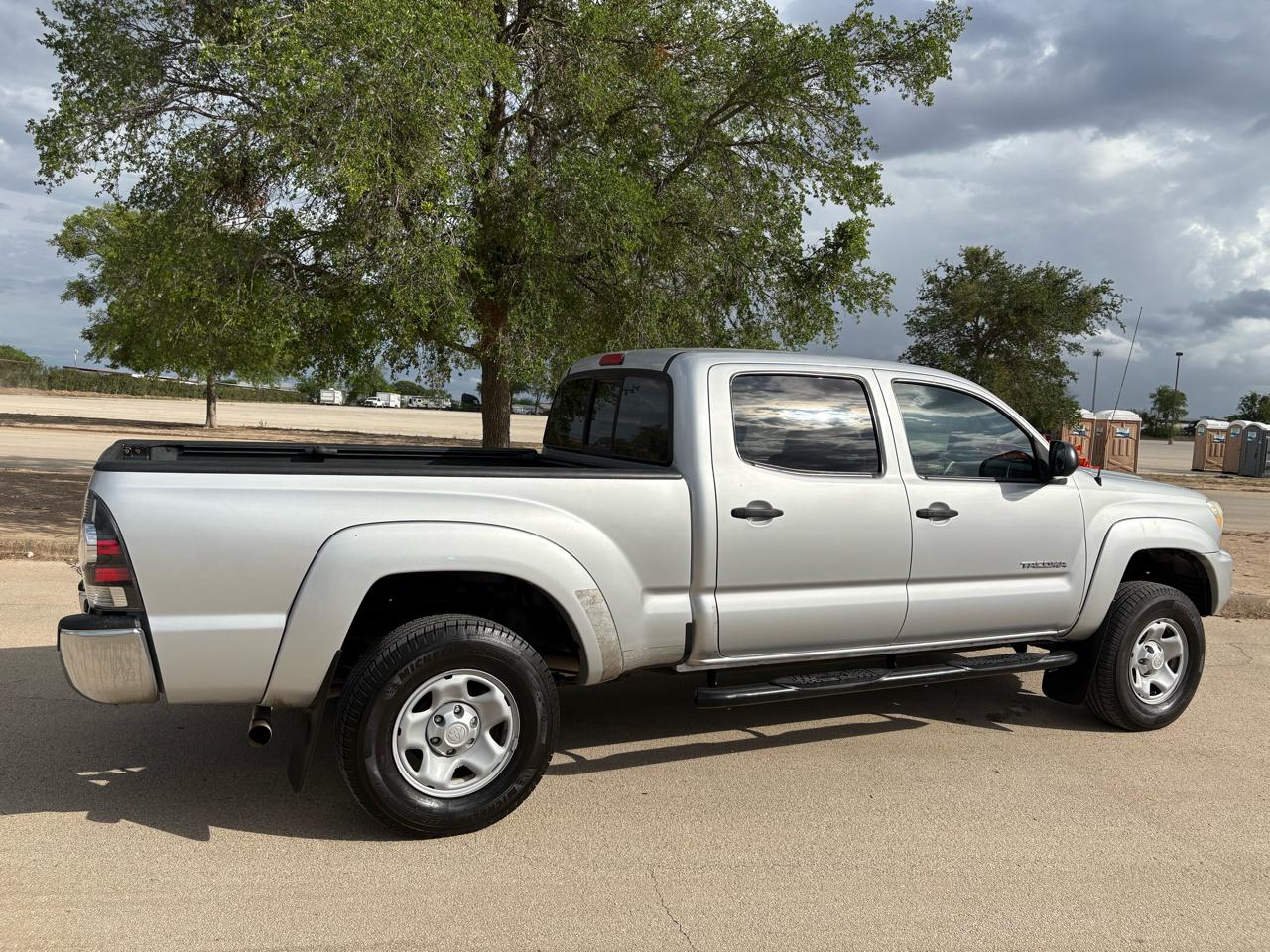 Toyota Tacoma 2WD Double Cab LB V6 AT PreRunner (Natl) 2013