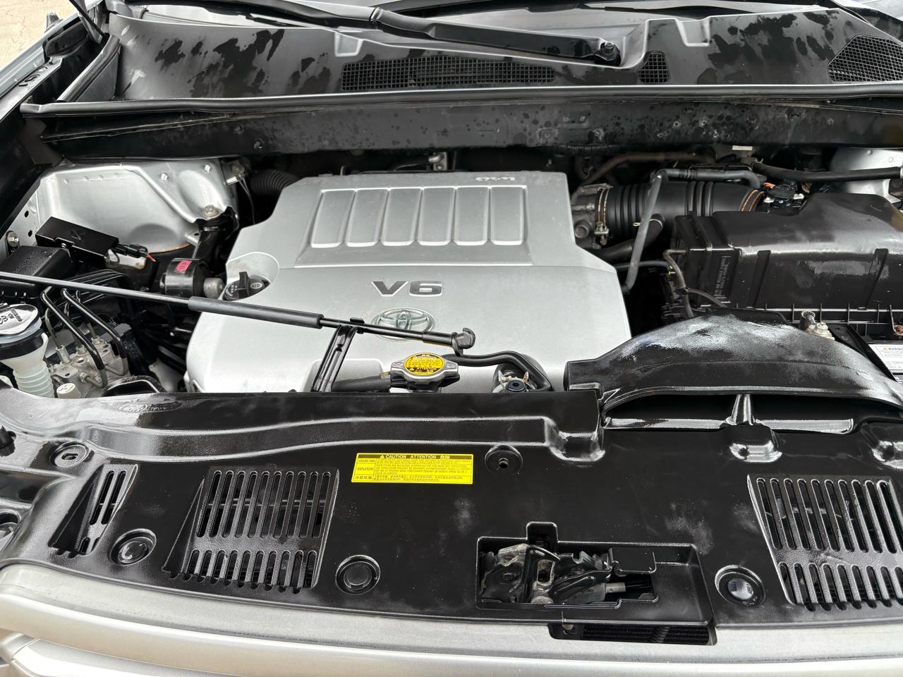 Toyota Highlander FWD 4dr Base (Natl) 2008