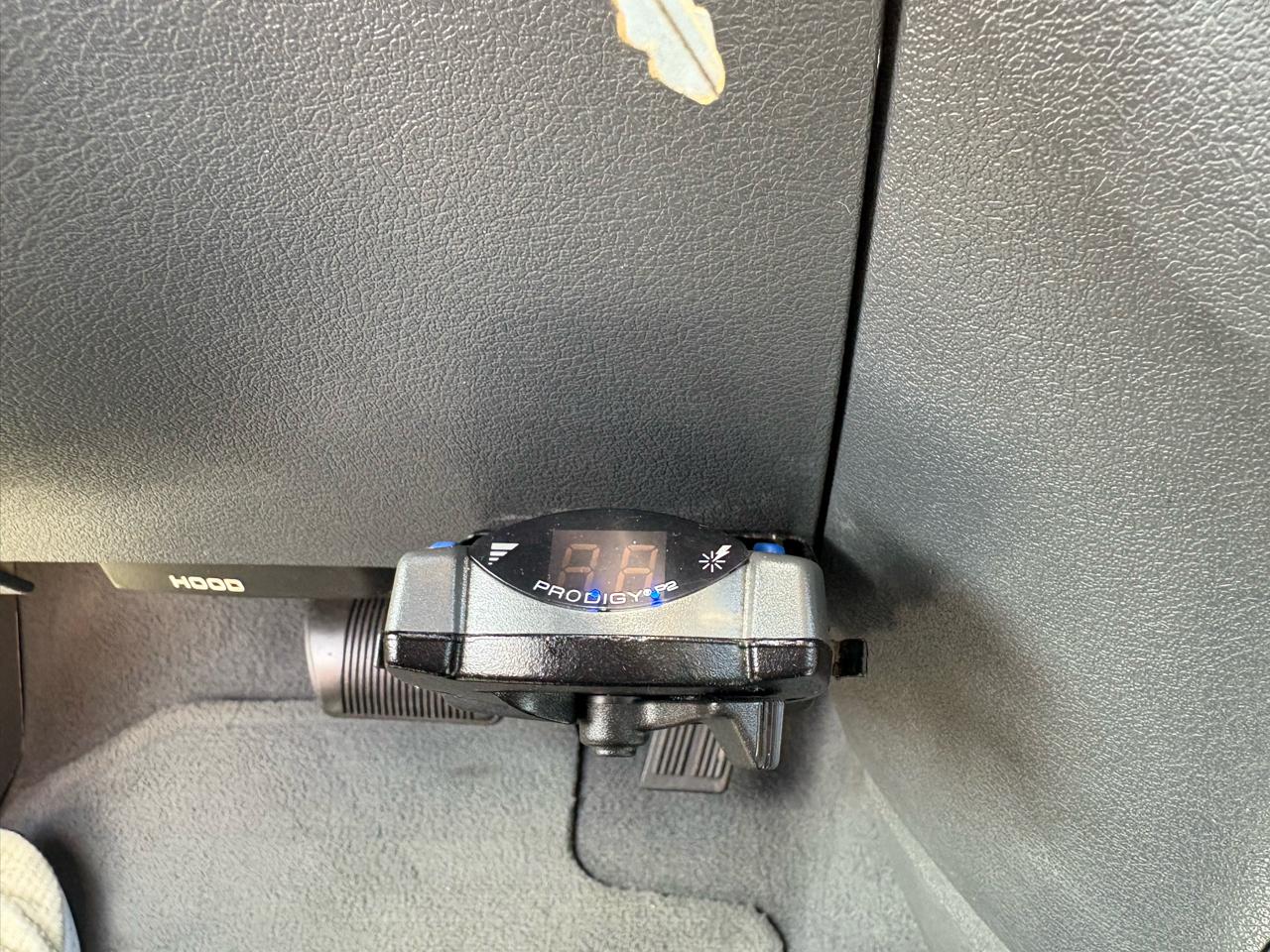 Dodge Ram 1500 4dr Mega Cab 160.5 SLT 2006