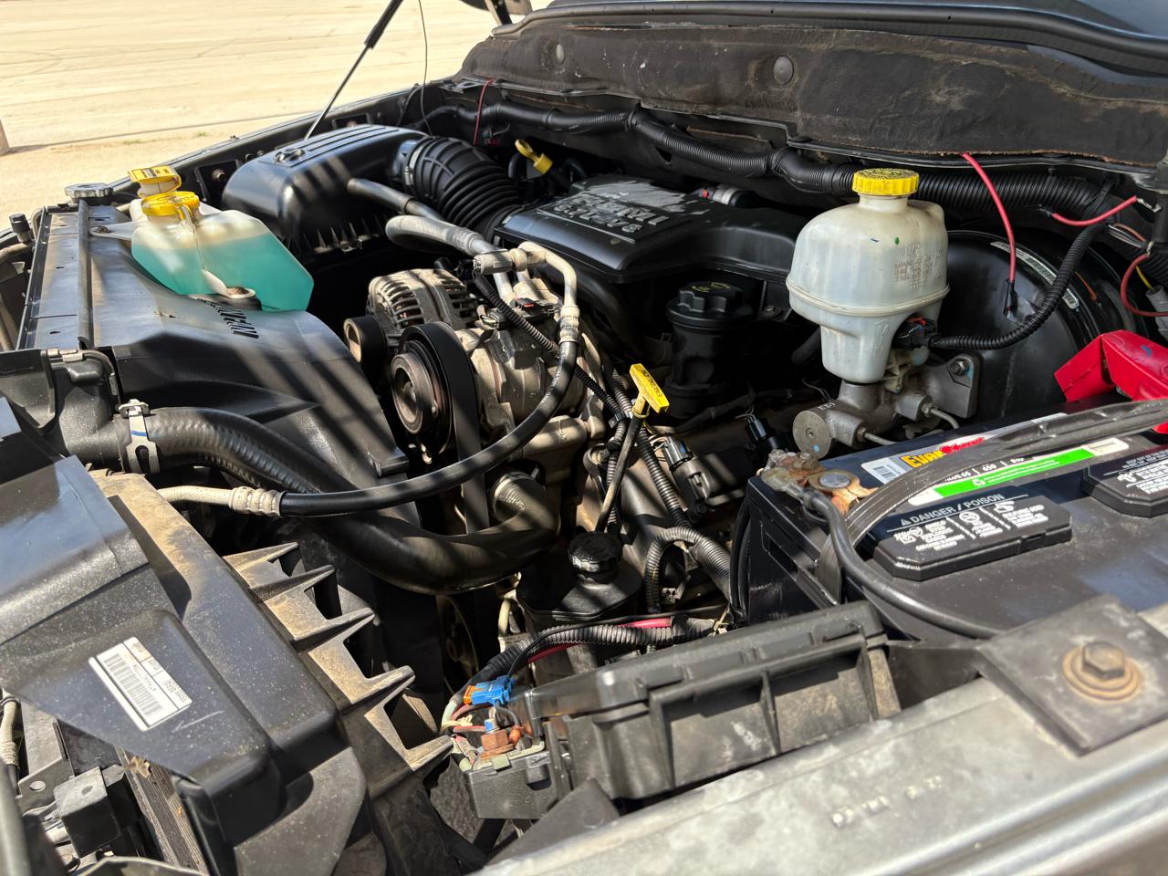 Dodge Ram 1500 4dr Mega Cab 160.5 SLT 2006