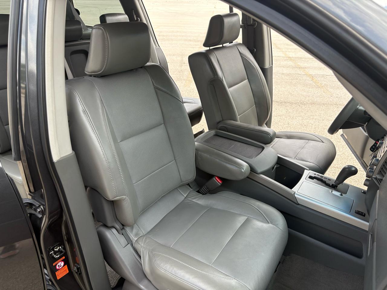 Nissan Armada LE 4WD 2006