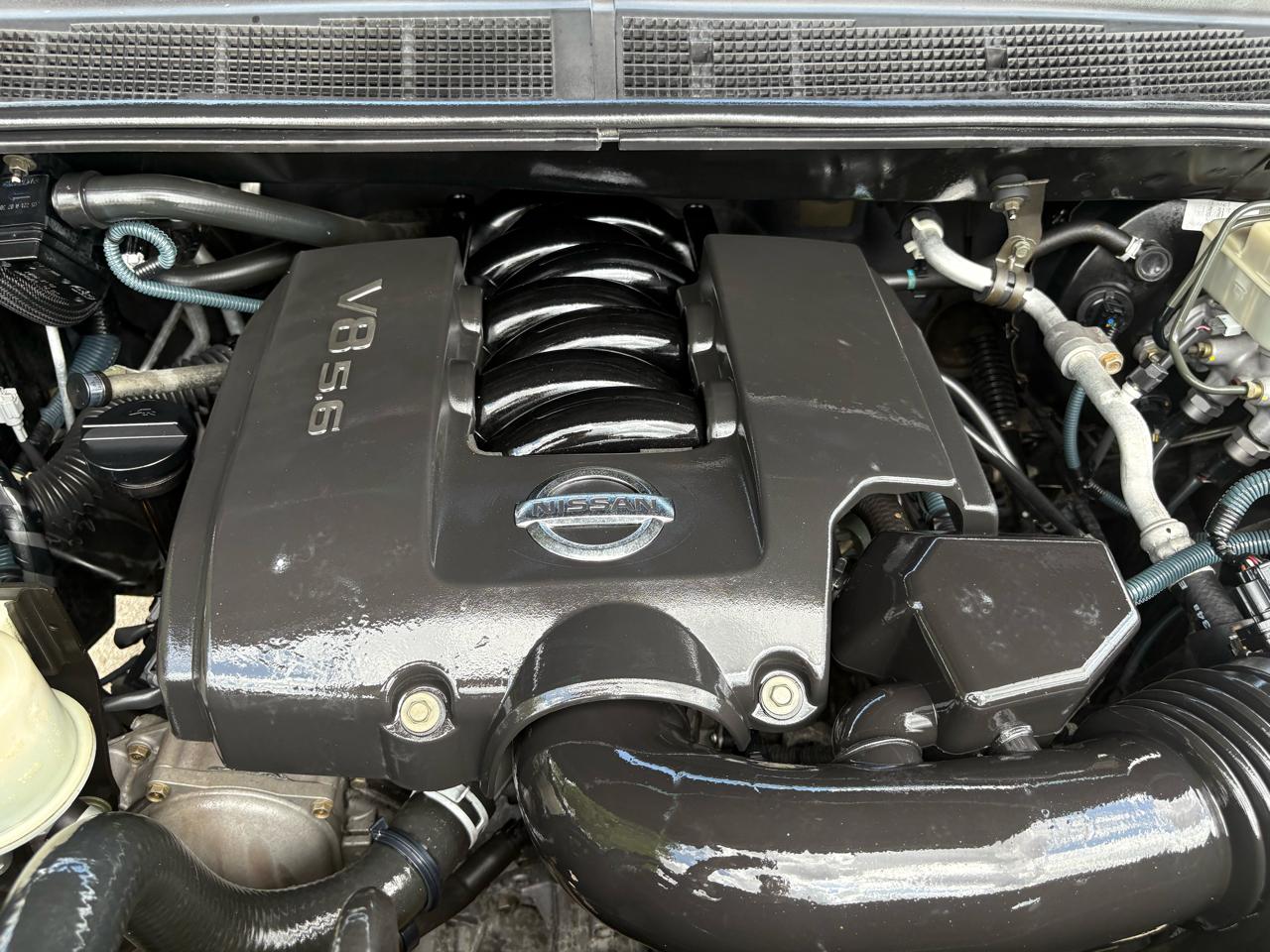 Nissan Armada LE 4WD 2006