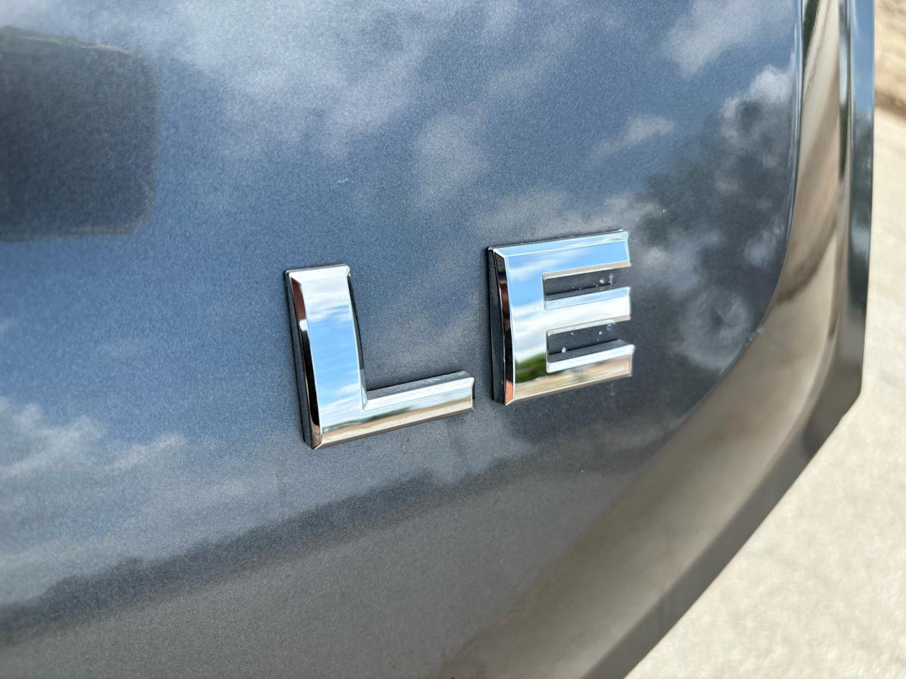 Nissan Armada LE 4WD 2006