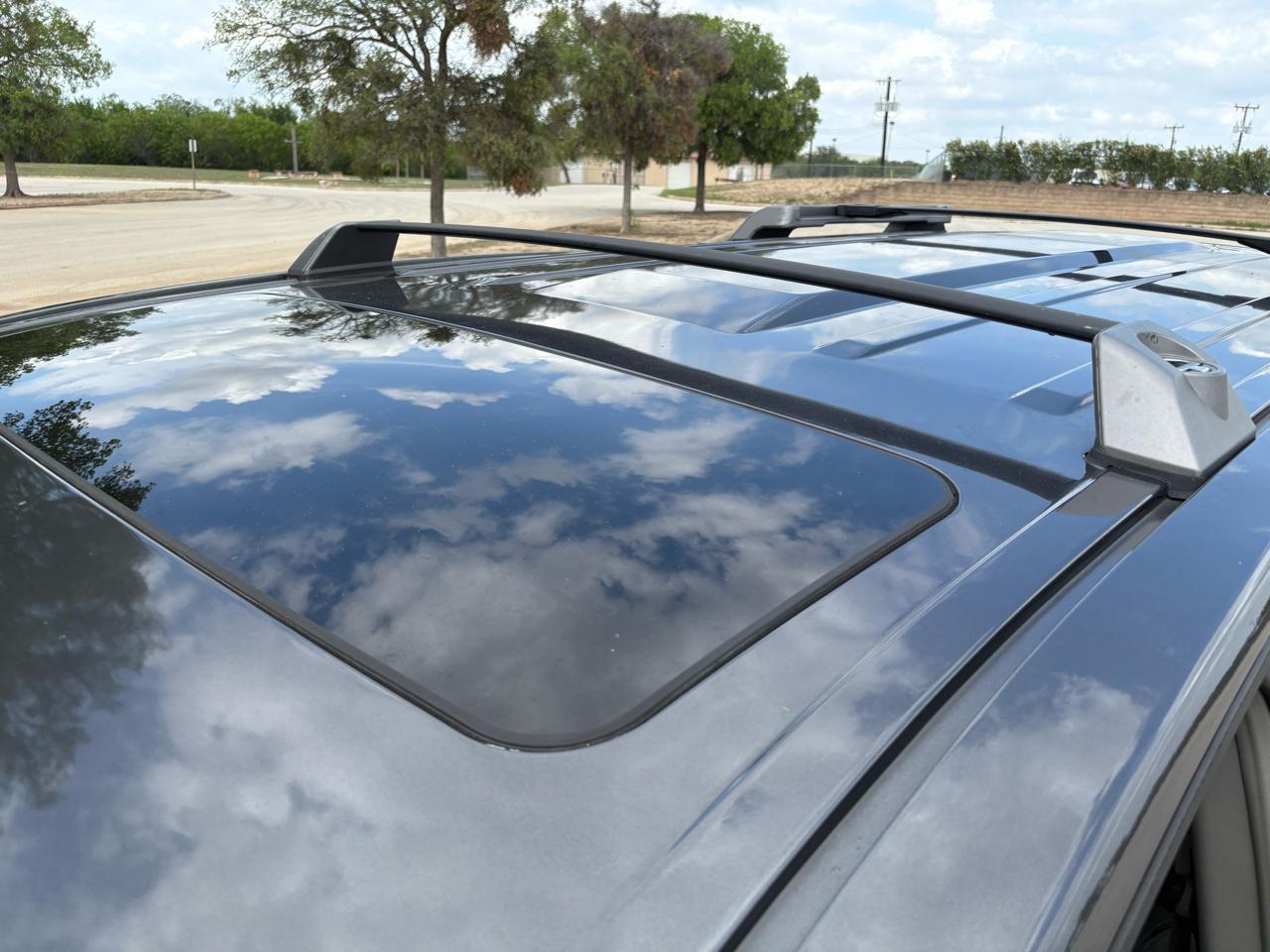 Nissan Armada LE 4WD 2006