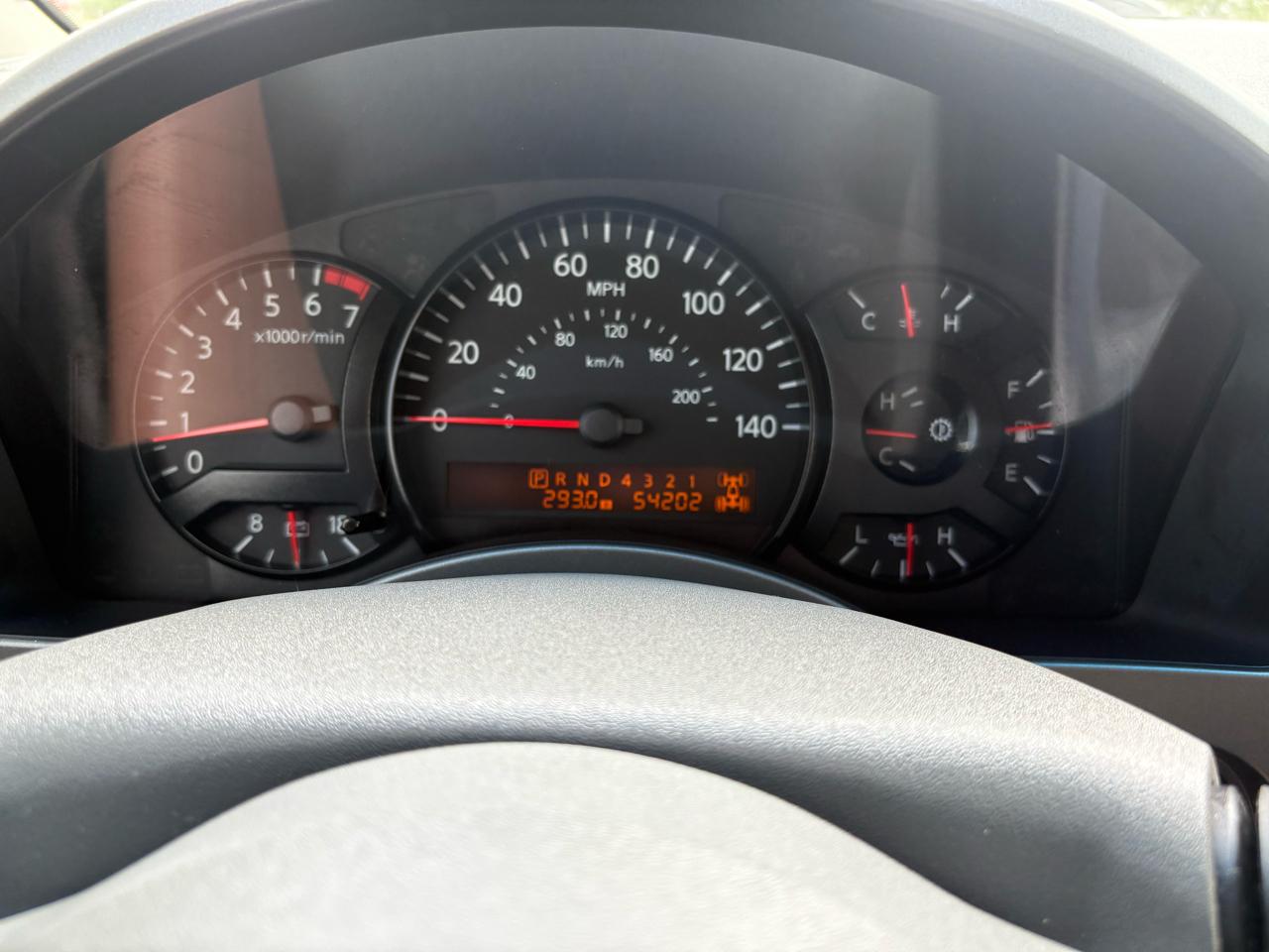 Nissan Armada LE 4WD 2006