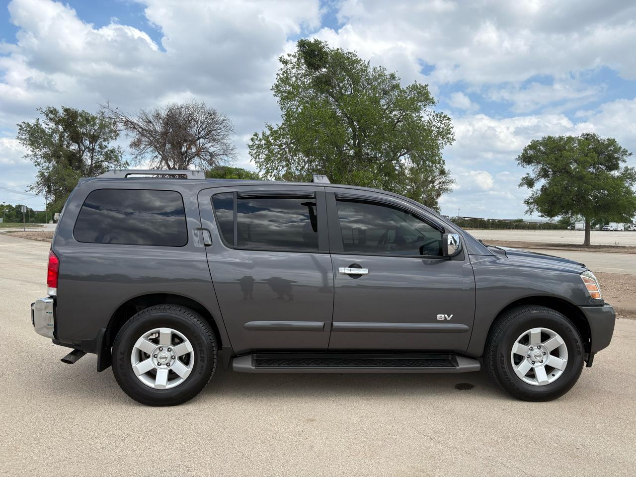 Nissan Armada LE 4WD 2006