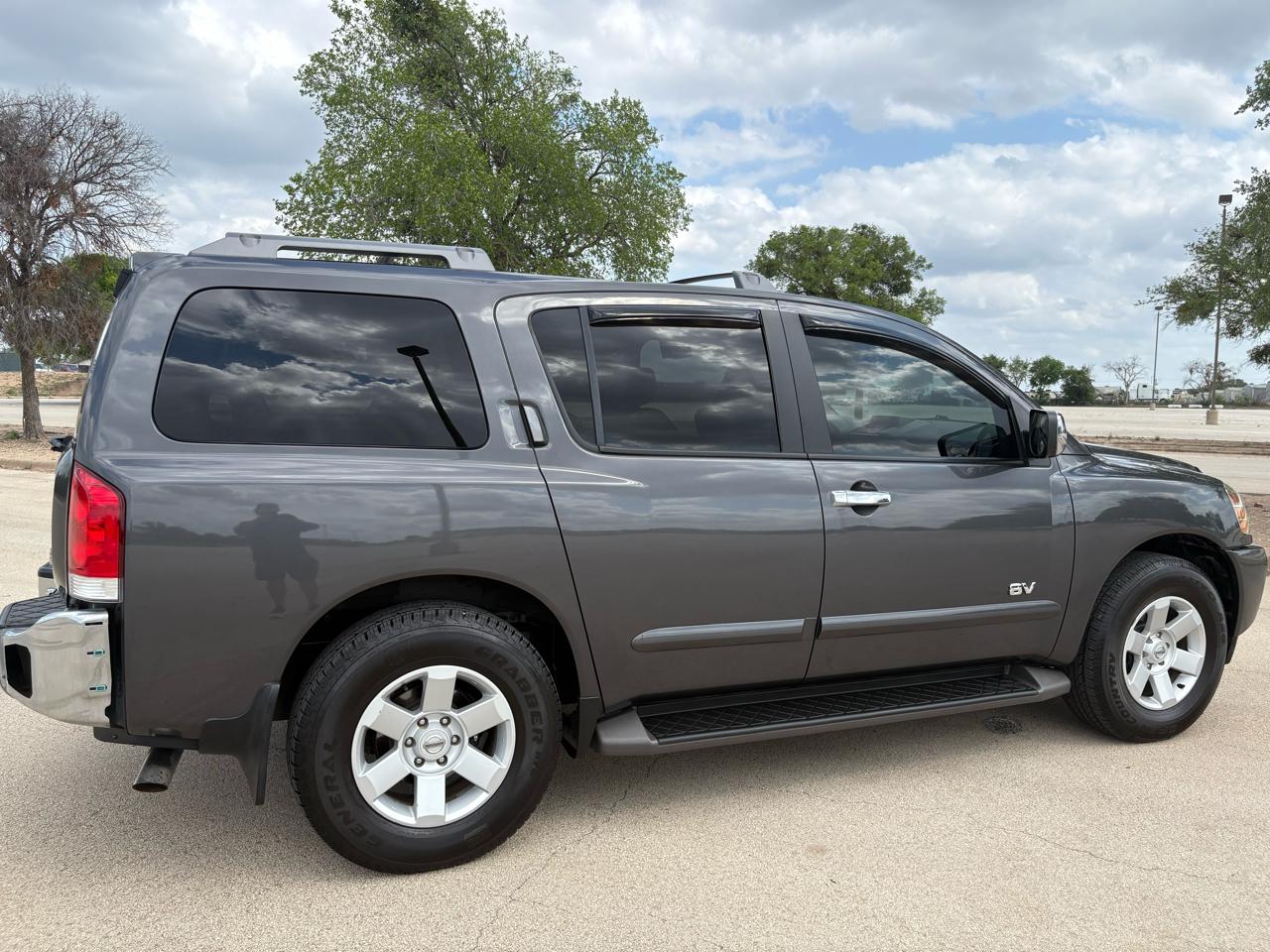 Nissan Armada LE 4WD 2006