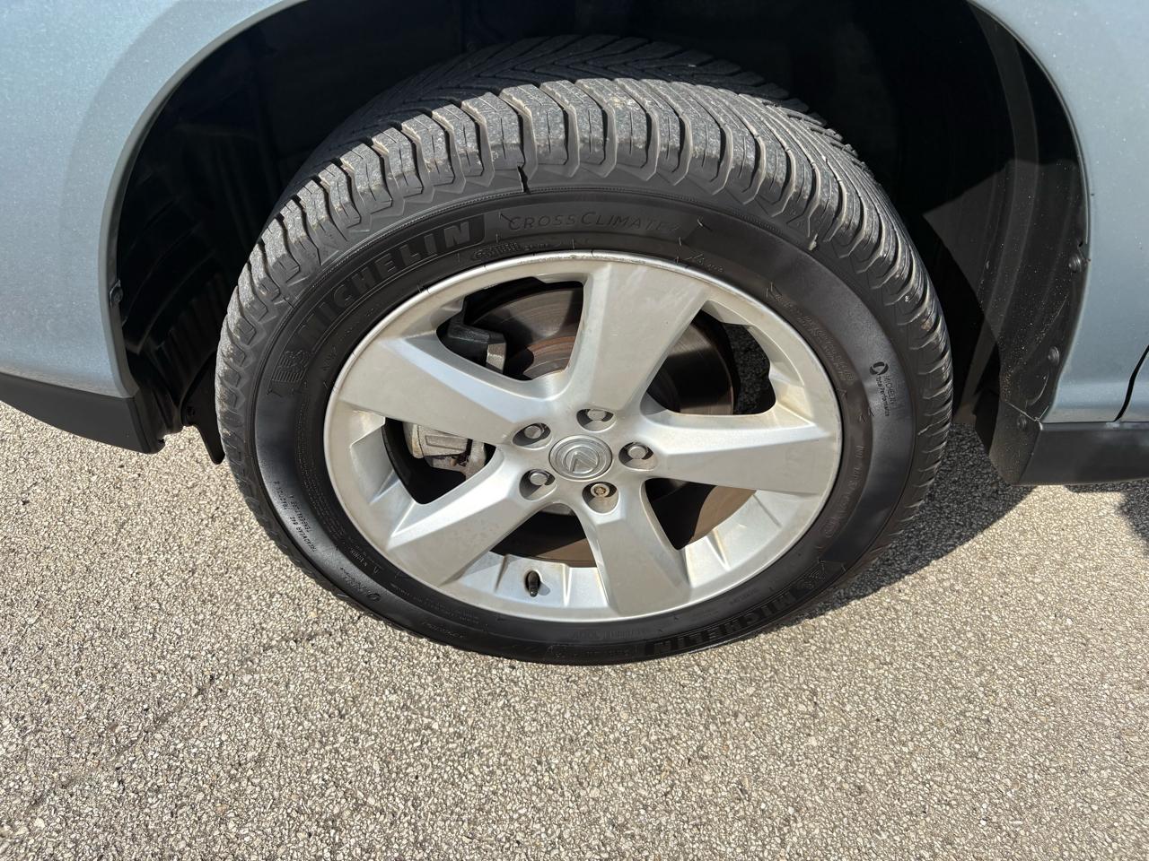 Lexus RX 330 4dr SUV AWD 2005