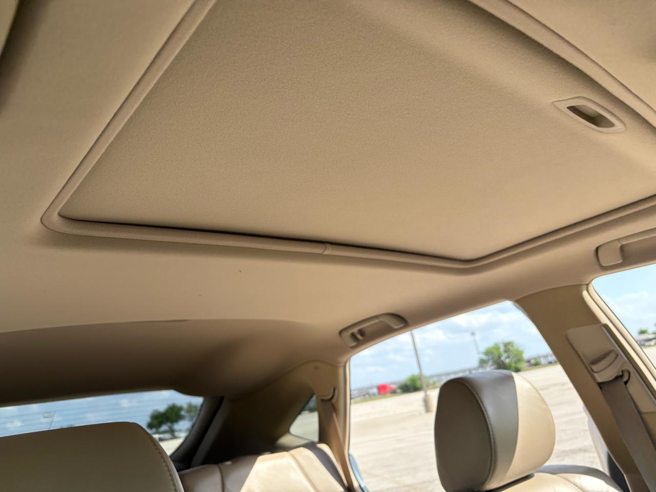 Lexus RX 330 4dr SUV AWD 2005