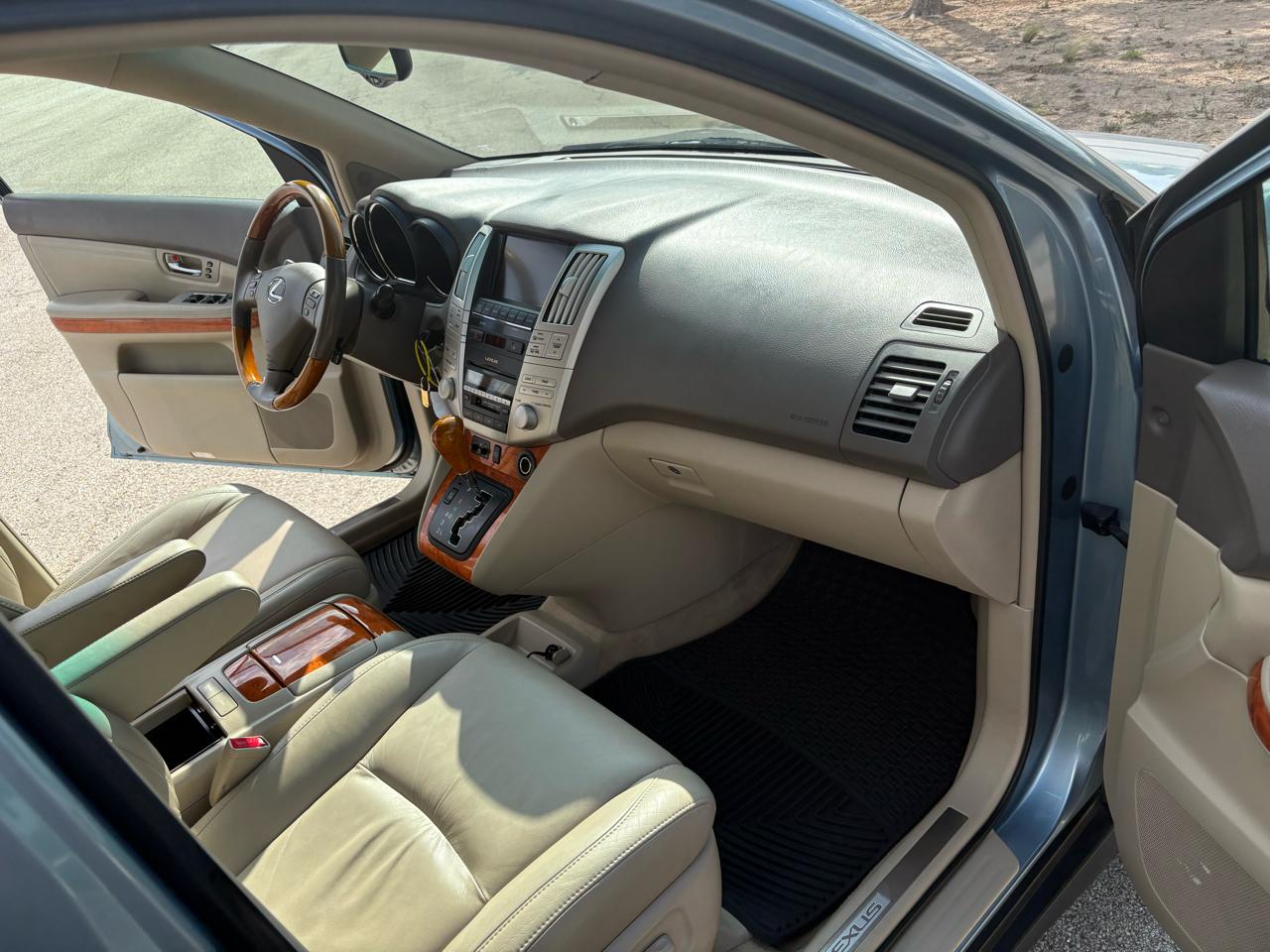 Lexus RX 330 4dr SUV AWD 2005