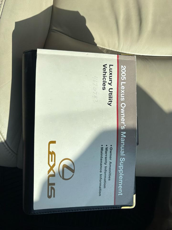 Lexus RX 330 4dr SUV AWD 2005