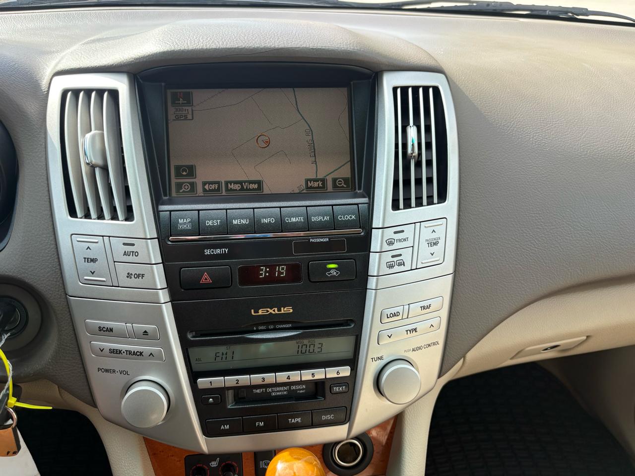 Lexus RX 330 4dr SUV AWD 2005