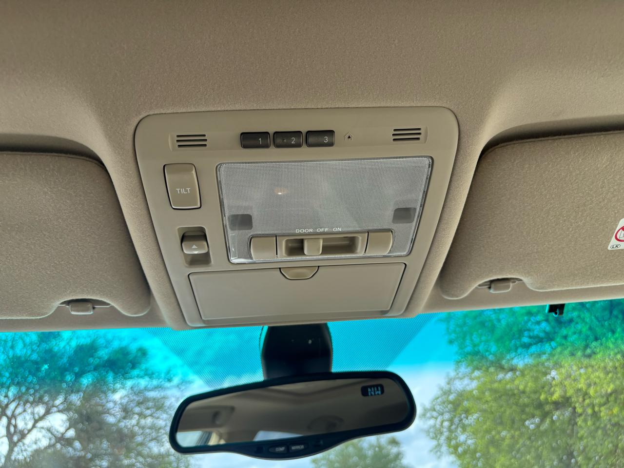 Lexus RX 330 4dr SUV AWD 2005