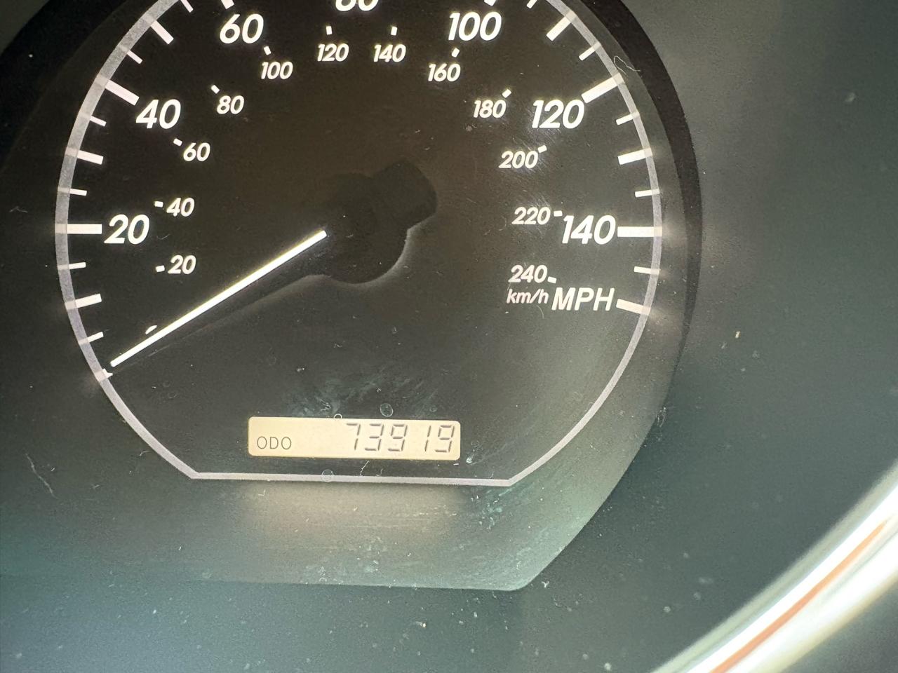 Lexus RX 330 4dr SUV AWD 2005