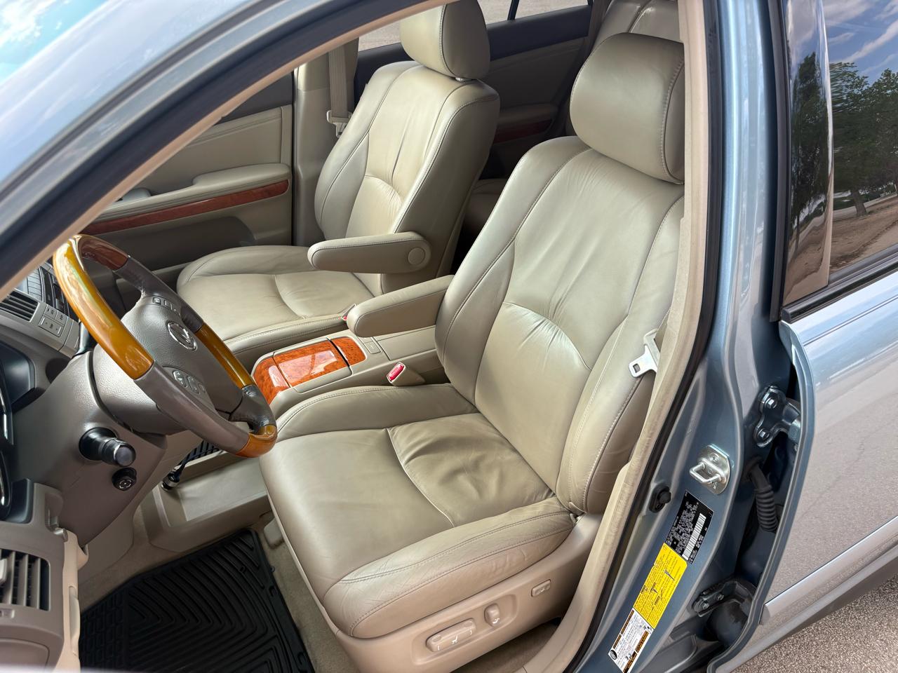 Lexus RX 330 4dr SUV AWD 2005