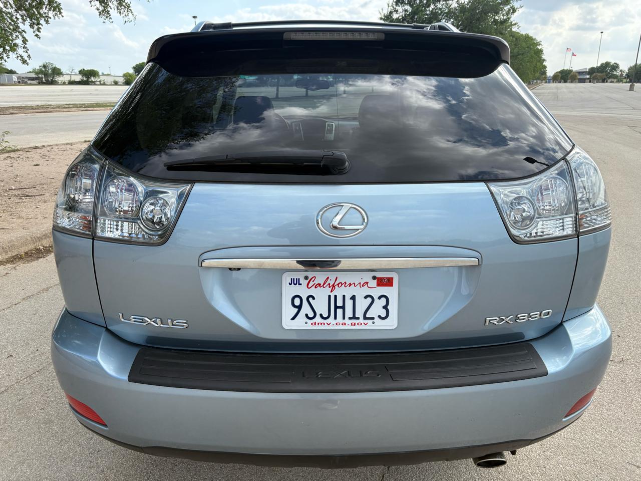 Lexus RX 330 4dr SUV AWD 2005