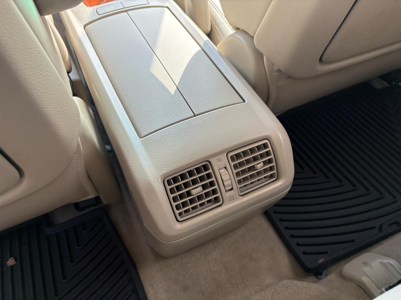 Lexus RX 330 4dr SUV AWD 2005