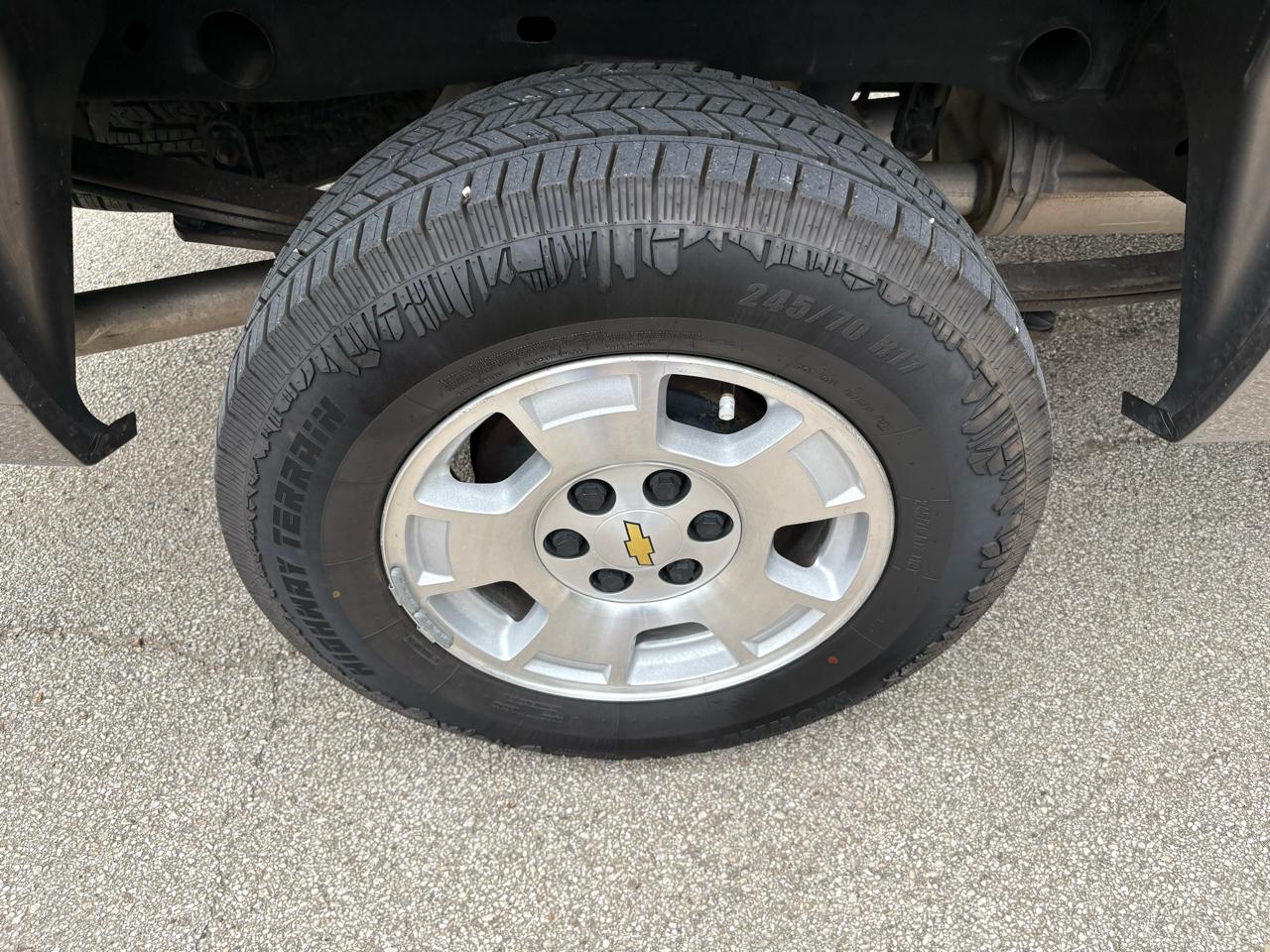 Chevrolet Silverado 1500 2WD Ext Cab 143.5" LT 2011