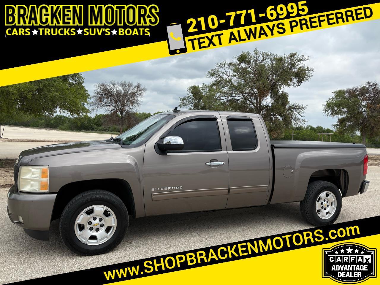 2011 Chevrolet Silverado 1500 2WD Ext Cab 143.5" LT