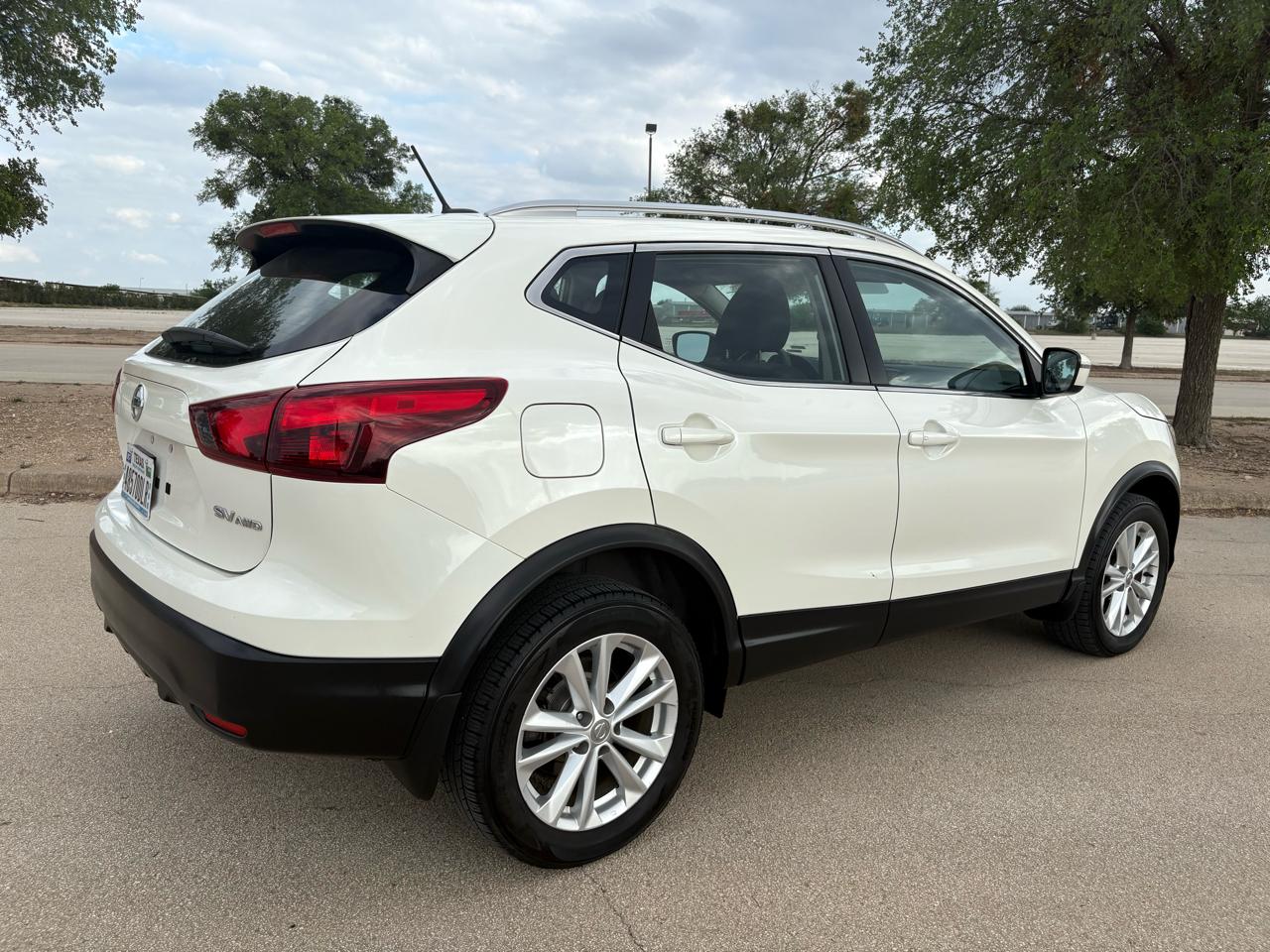 Nissan Rogue Sport AWD SV 2017