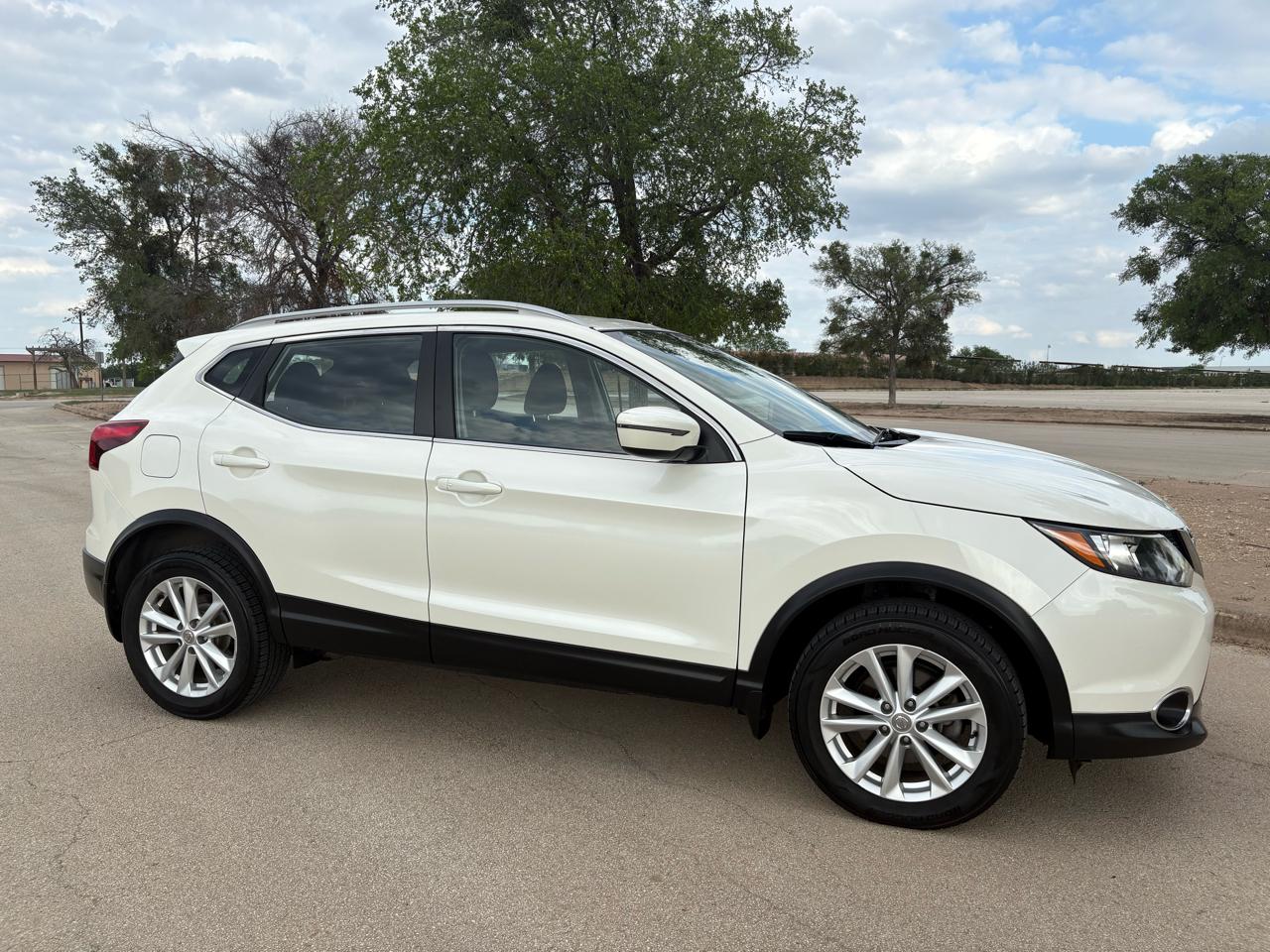 Nissan Rogue Sport AWD SV 2017