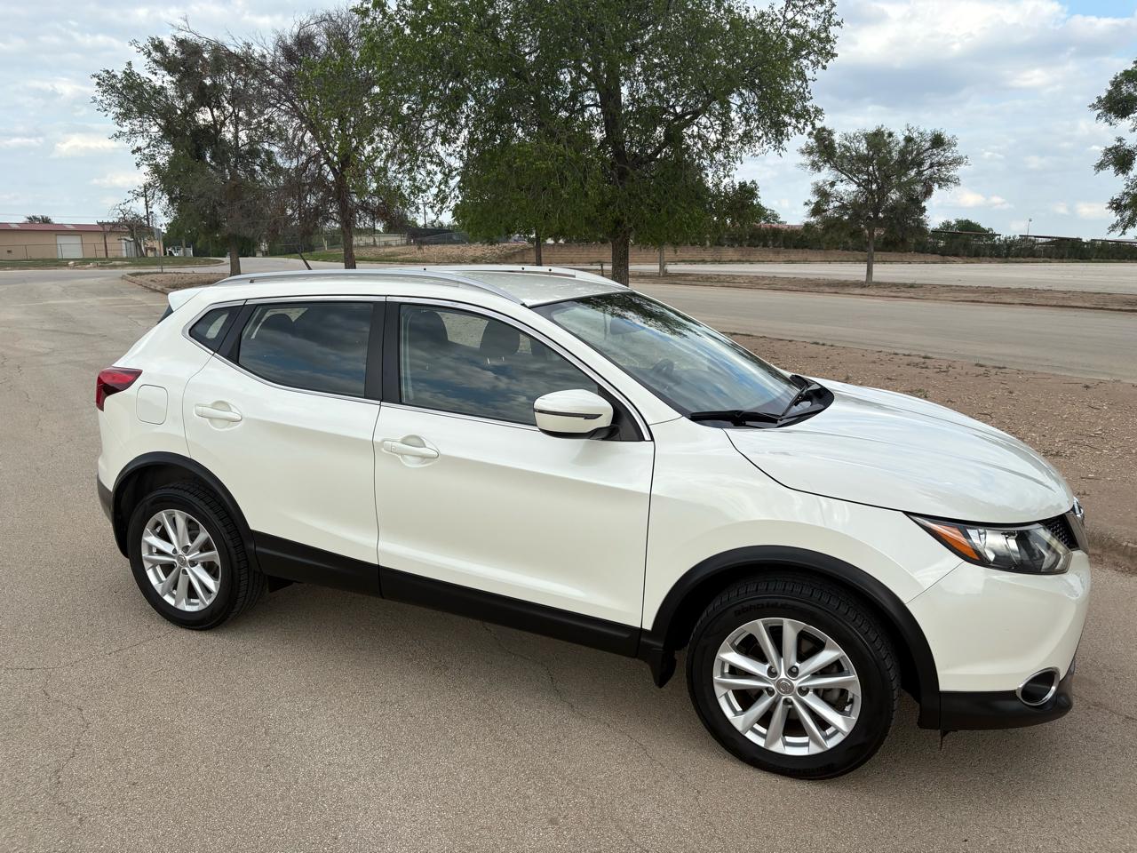 Nissan Rogue Sport AWD SV 2017