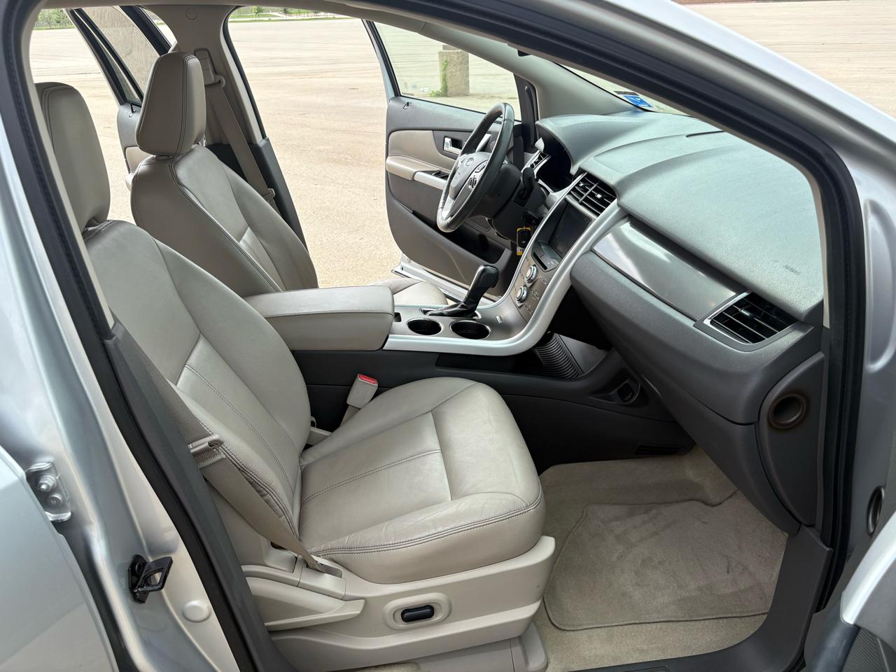 Ford Edge 4dr SEL FWD 2012