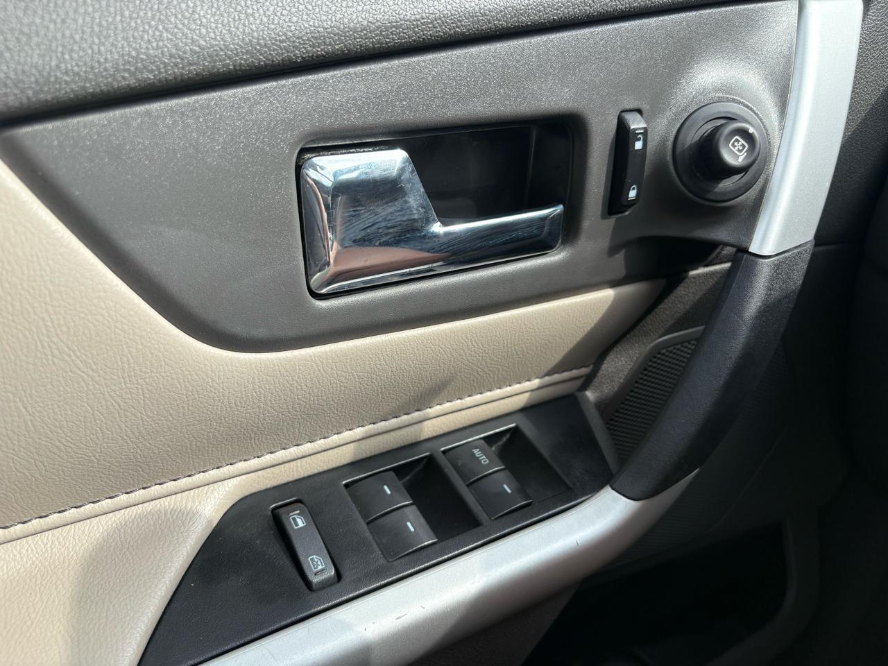 Ford Edge 4dr SEL FWD 2012