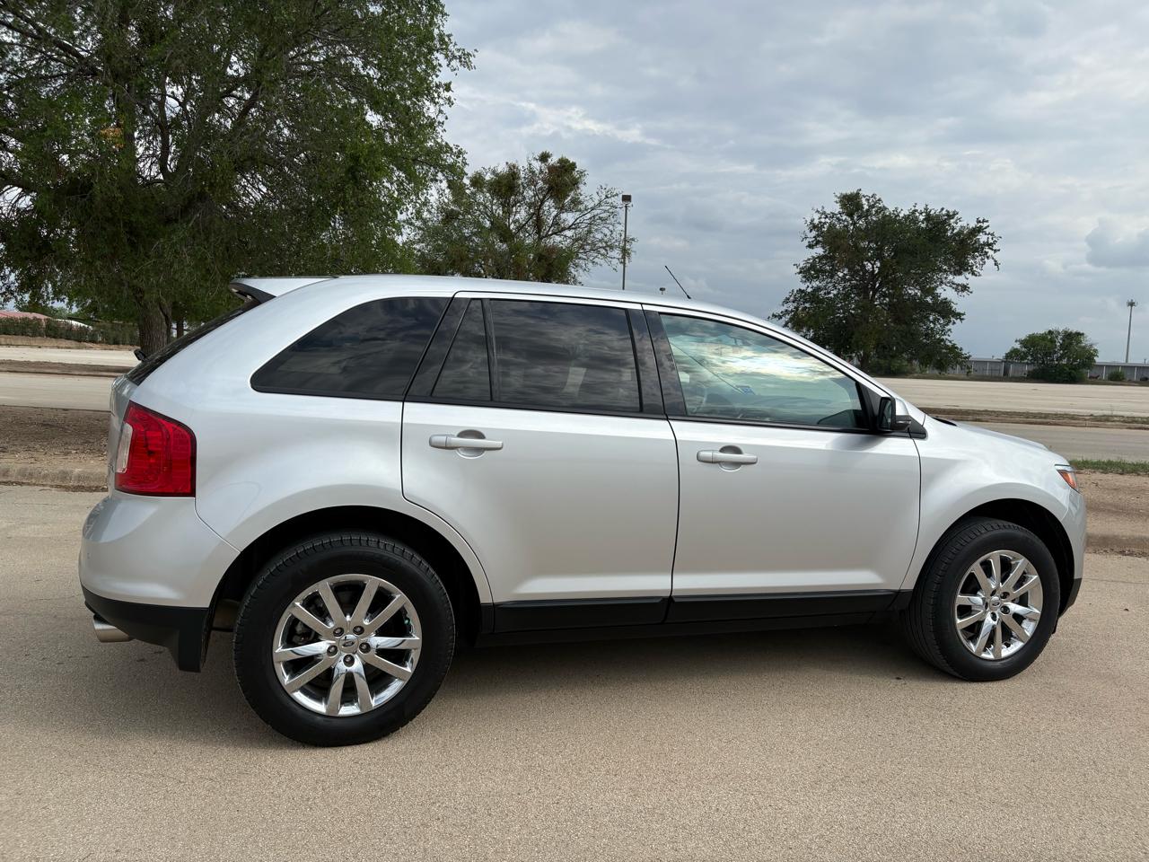 Ford Edge 4dr SEL FWD 2012