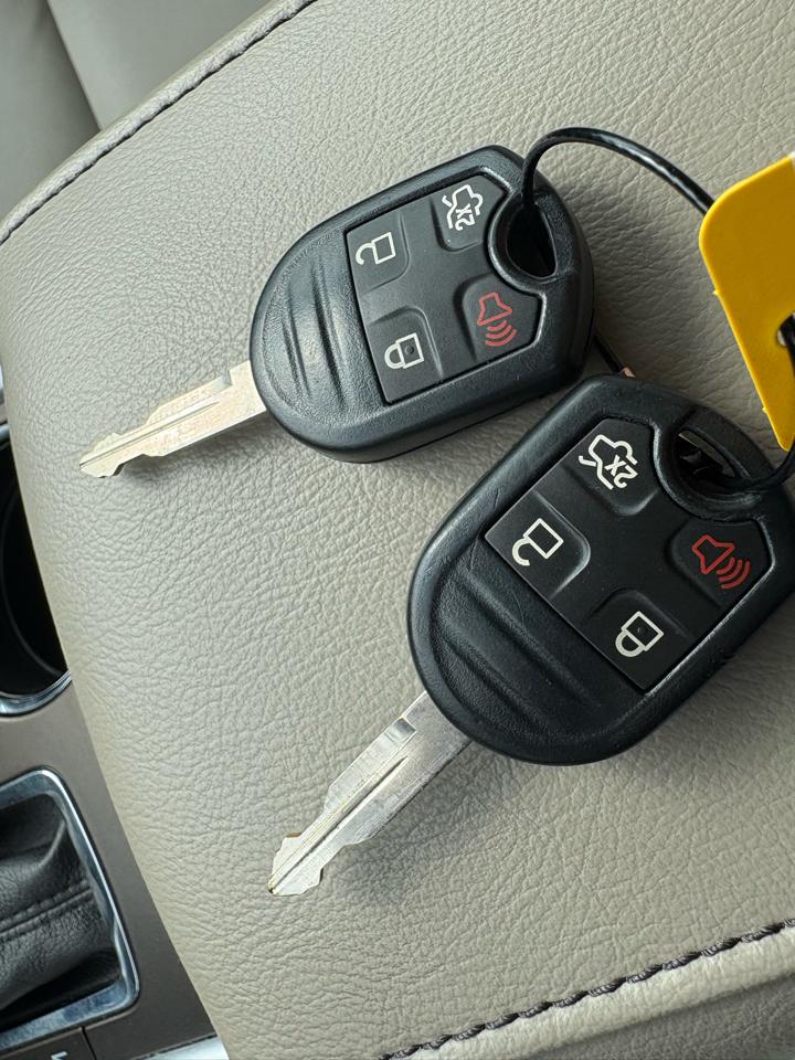 Ford Edge 4dr SEL FWD 2012