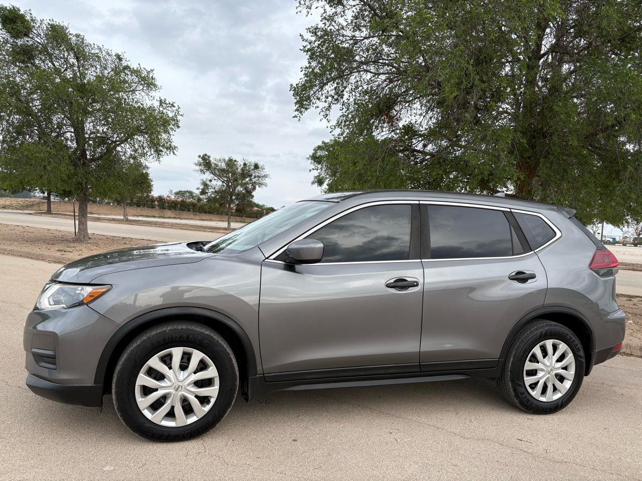 Nissan Rogue FWD SV 2018