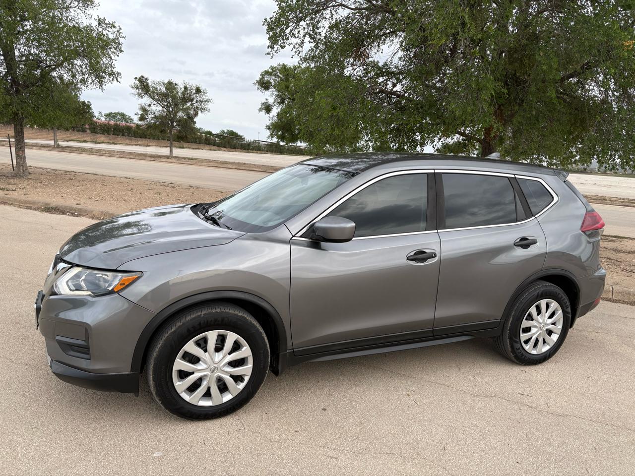 Nissan Rogue FWD SV 2018