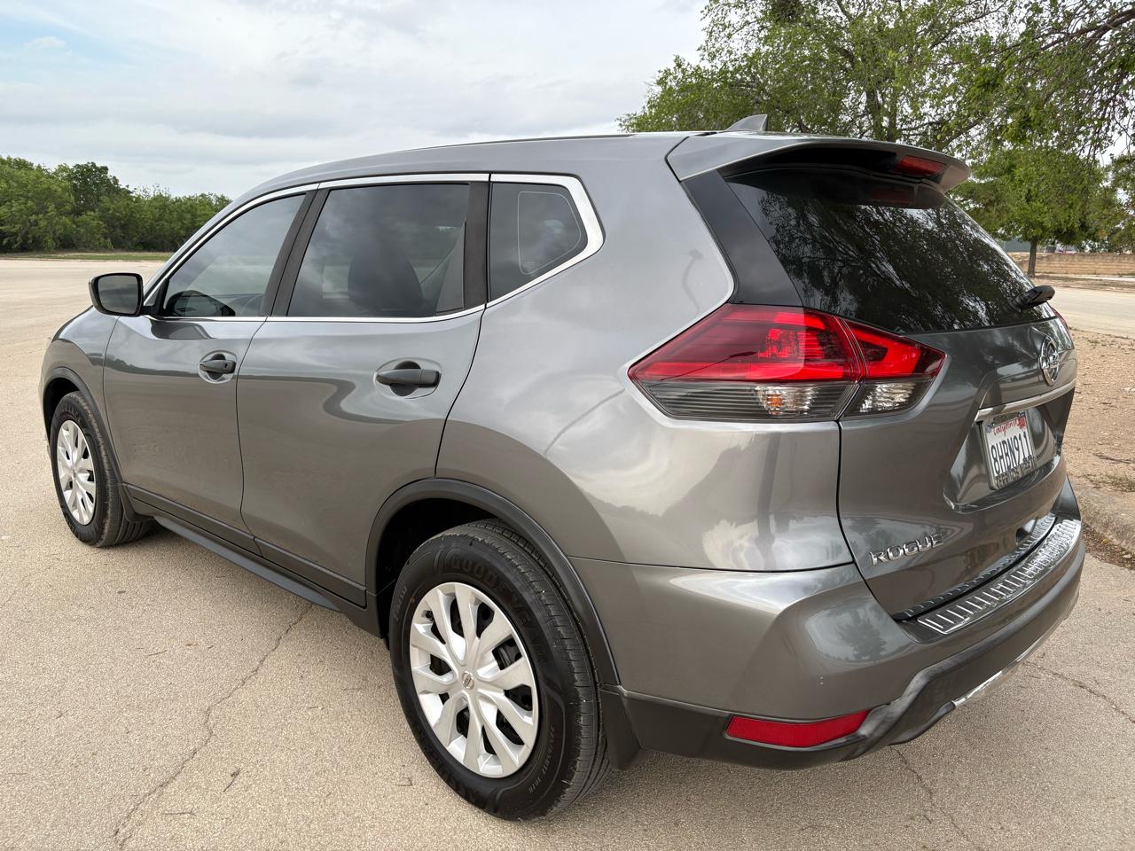 Nissan Rogue FWD SV 2018