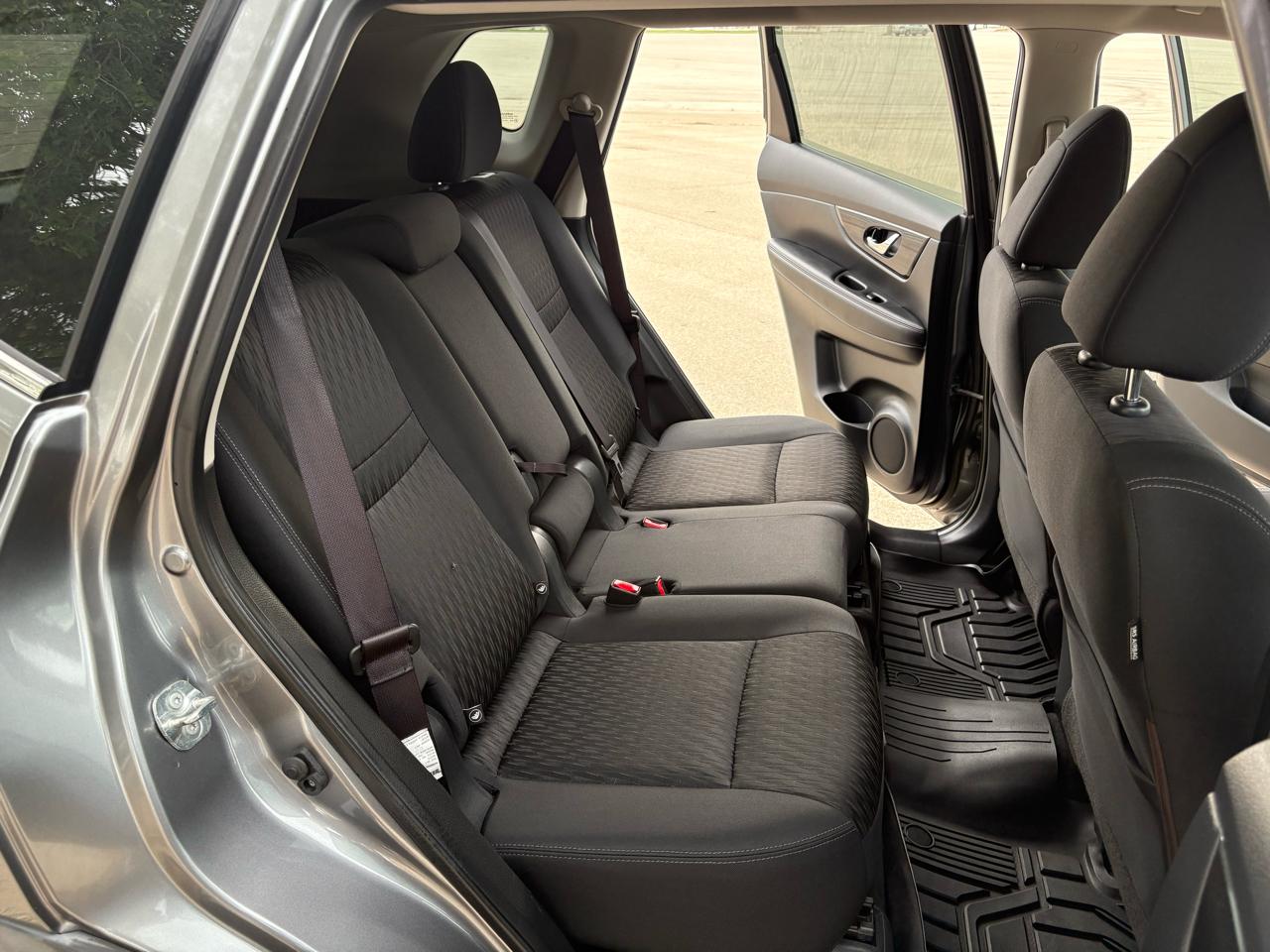 Nissan Rogue FWD SV 2018