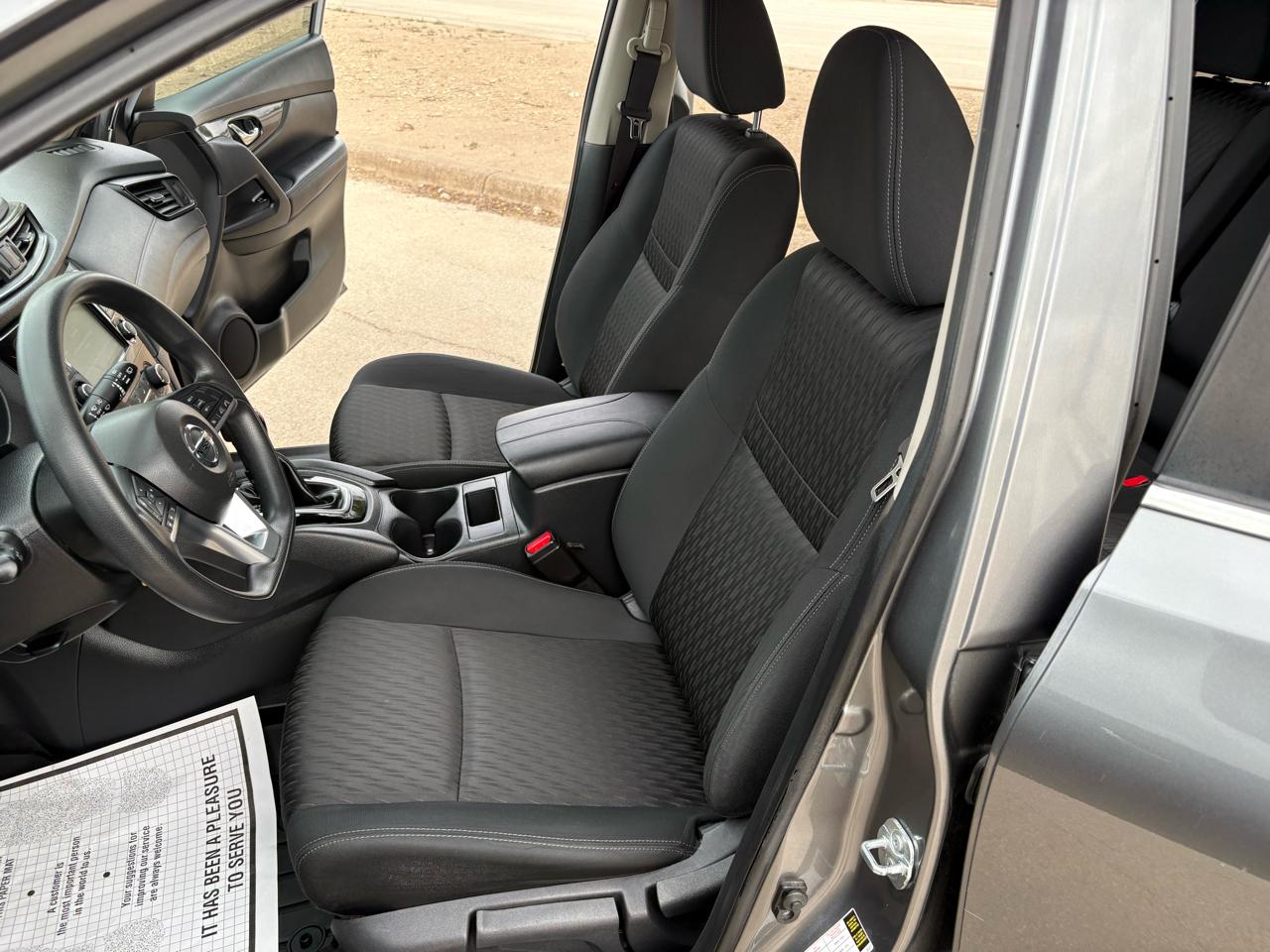 Nissan Rogue FWD SV 2018