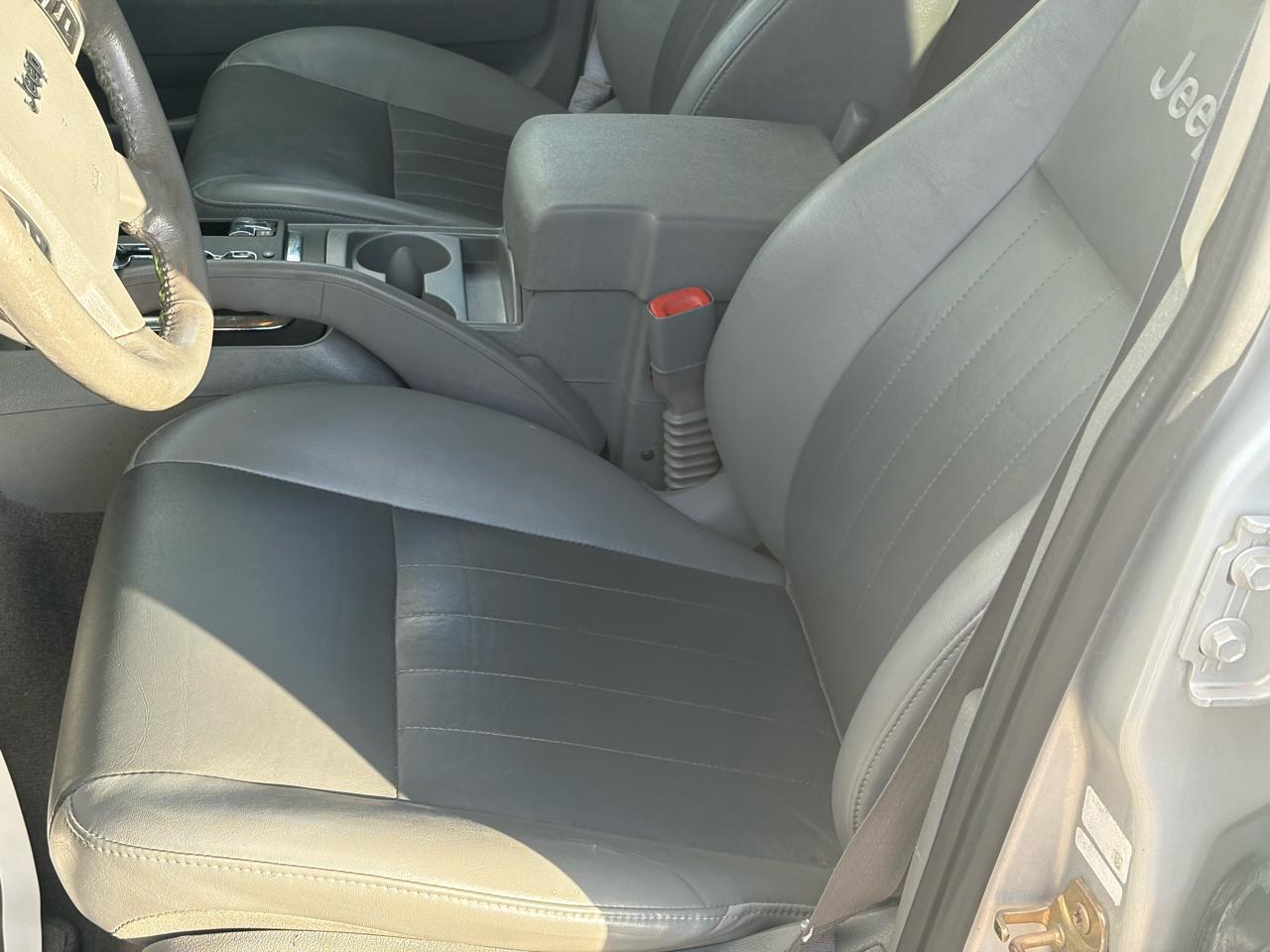 Jeep Grand Cherokee 4WD 4dr Laredo 2007