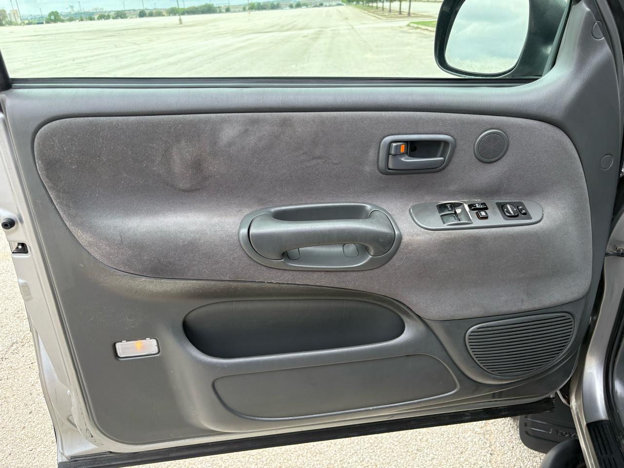 Toyota Tundra AccessCab V8 SR5 (Natl) 2005