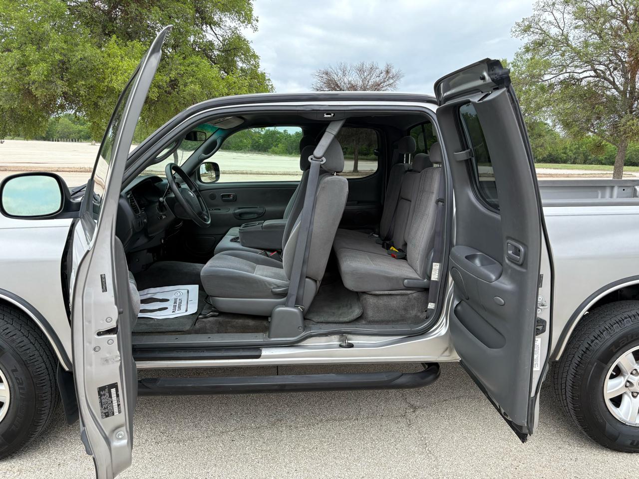 Toyota Tundra AccessCab V8 SR5 (Natl) 2005