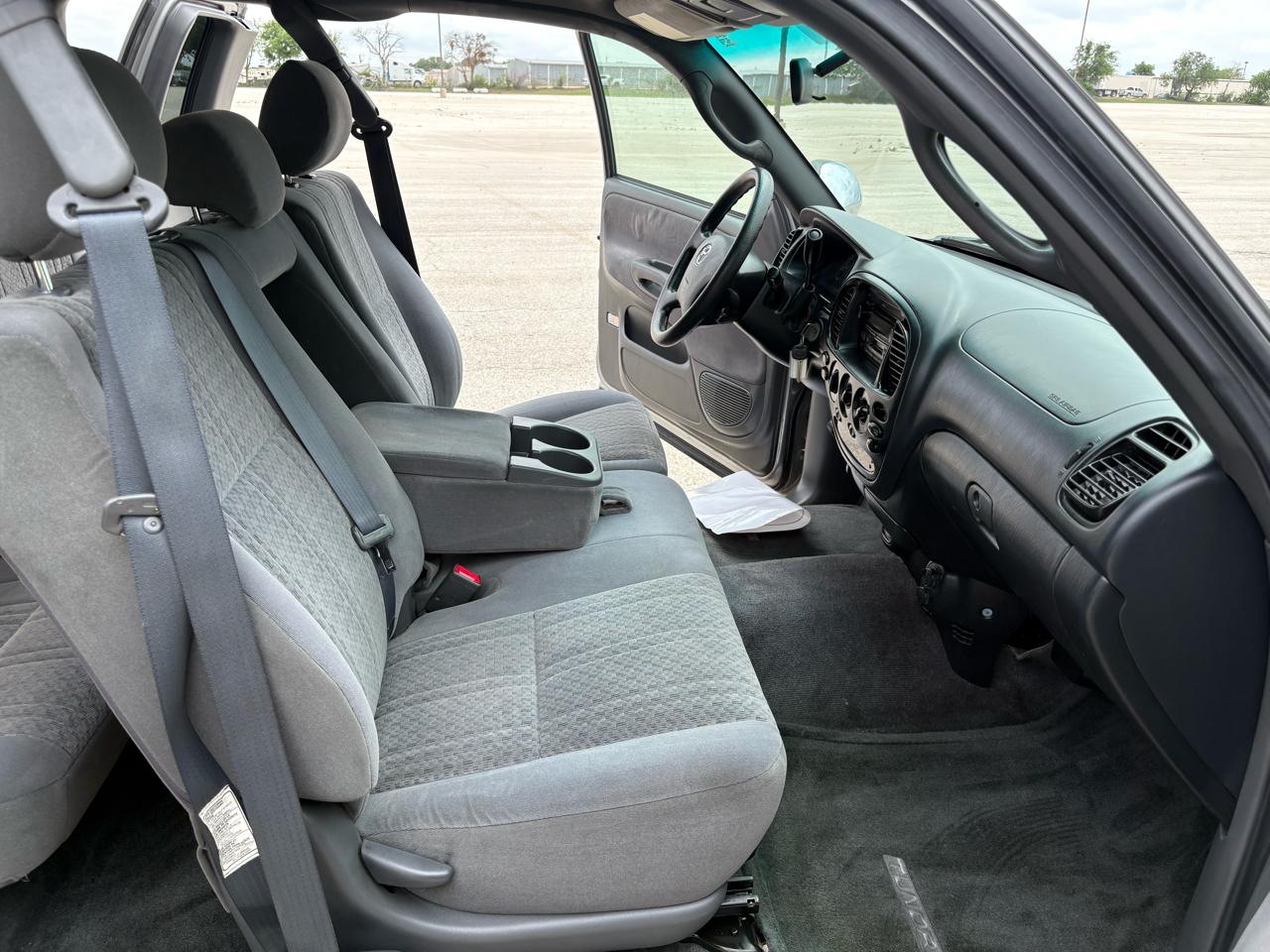 Toyota Tundra AccessCab V8 SR5 (Natl) 2005