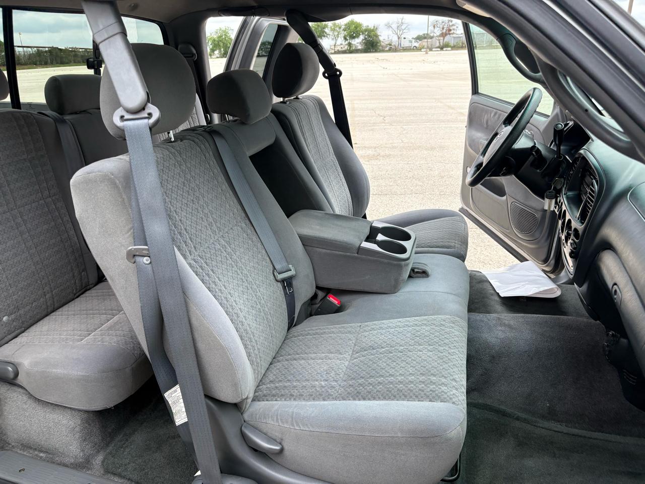 Toyota Tundra AccessCab V8 SR5 (Natl) 2005