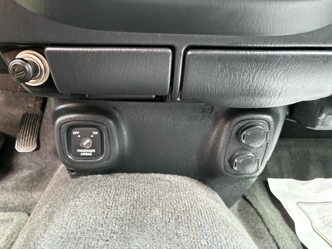 Toyota Tundra AccessCab V8 SR5 (Natl) 2005