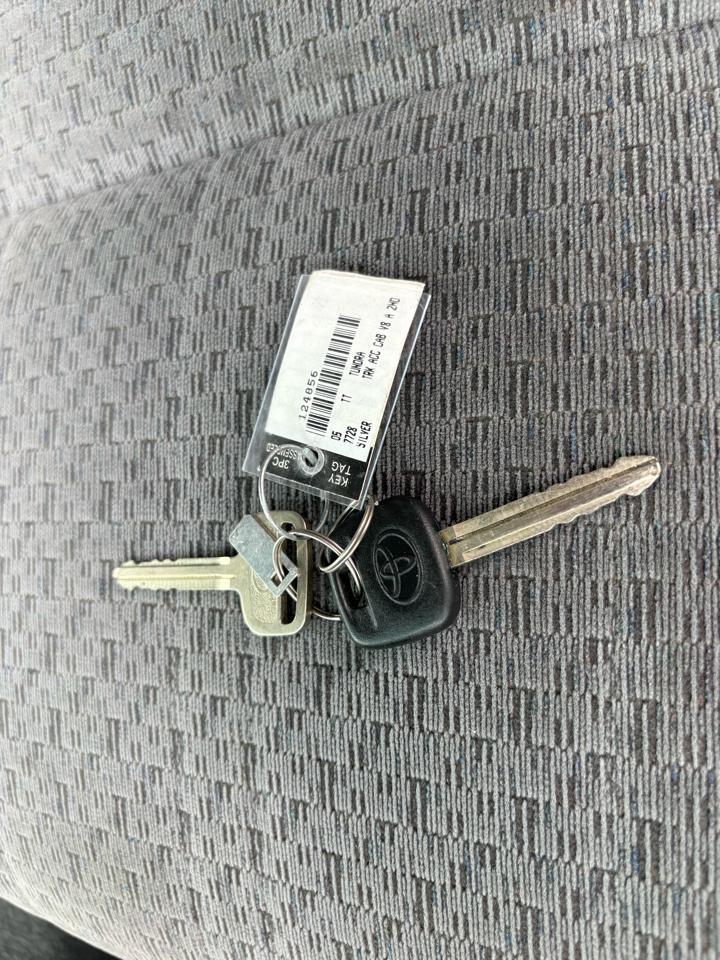 Toyota Tundra AccessCab V8 SR5 (Natl) 2005