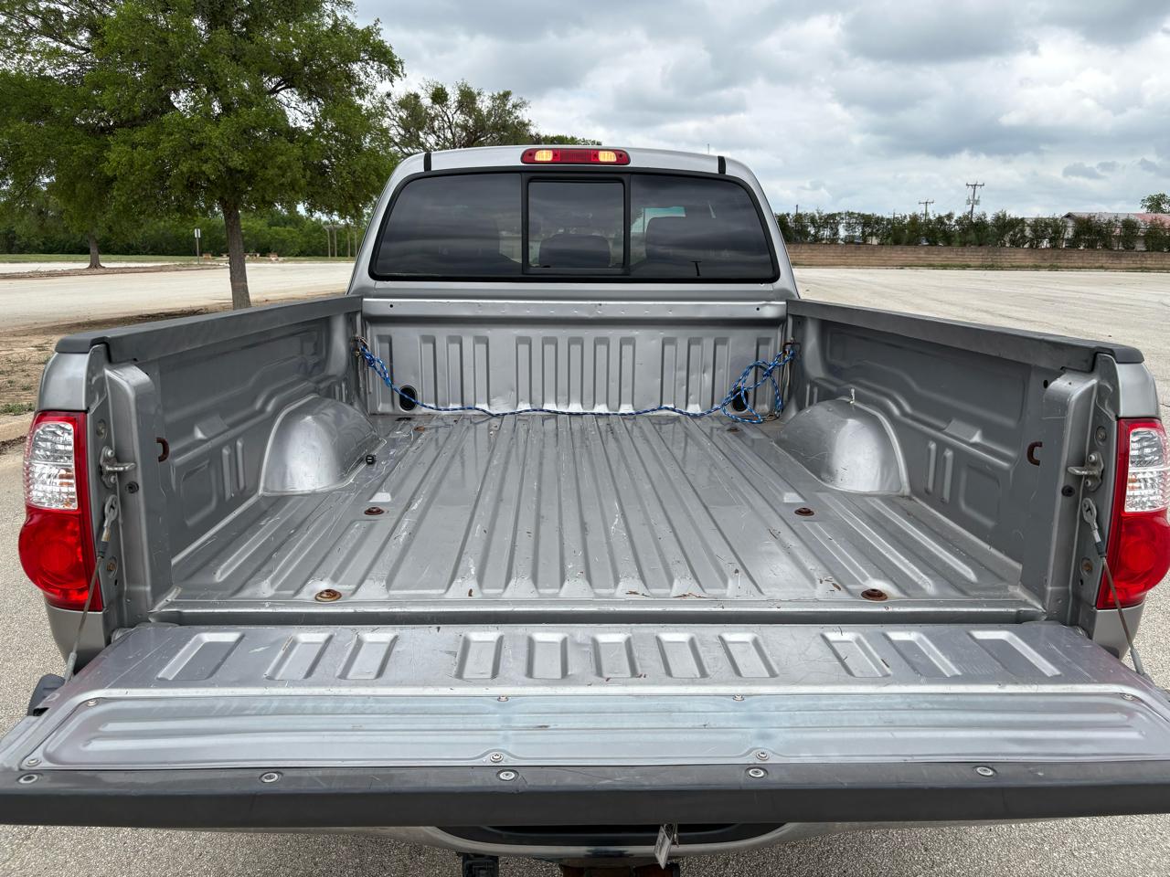 Toyota Tundra AccessCab V8 SR5 (Natl) 2005