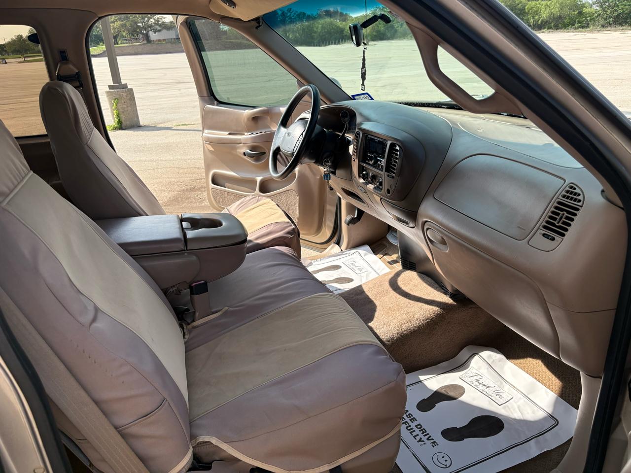 Ford F-150 Supercab 139" Lariat 1997