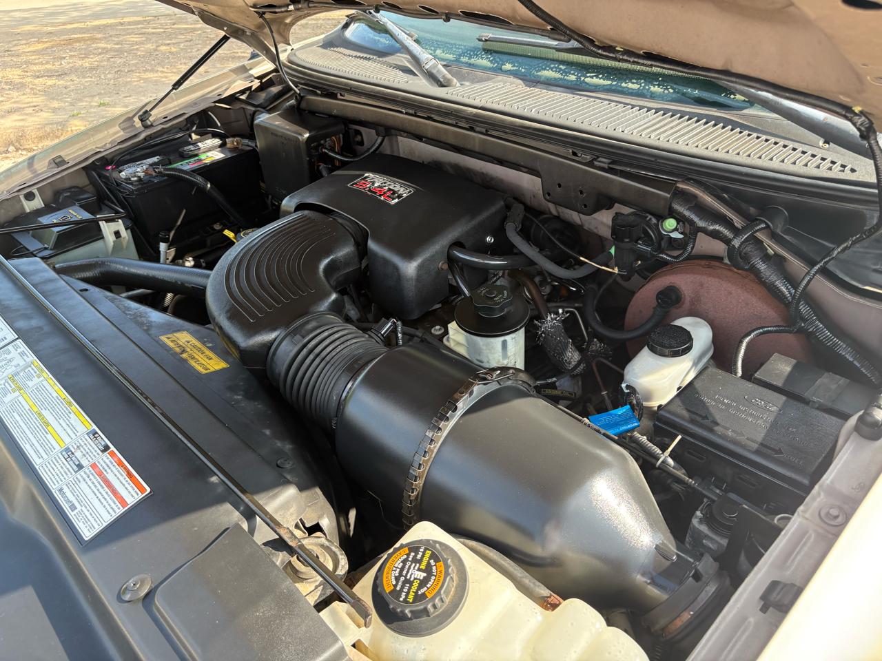 Ford F-150 Supercab 139" Lariat 1997