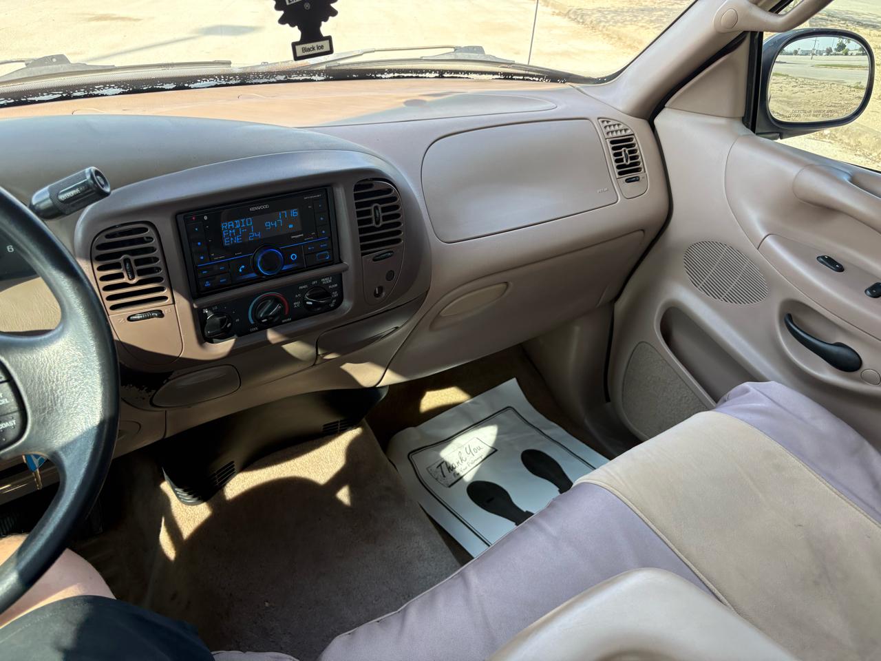 Ford F-150 Supercab 139" Lariat 1997