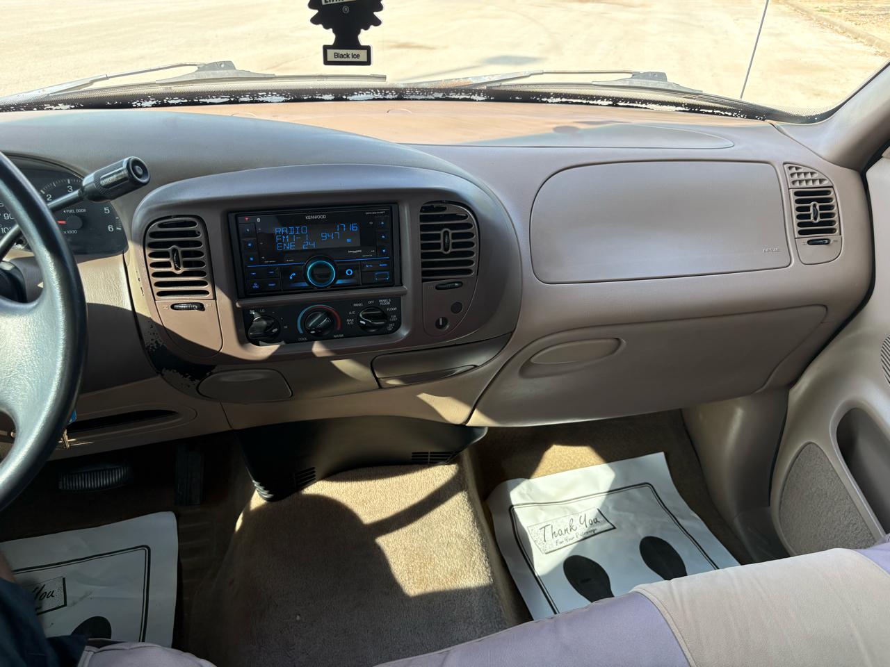 Ford F-150 Supercab 139" Lariat 1997