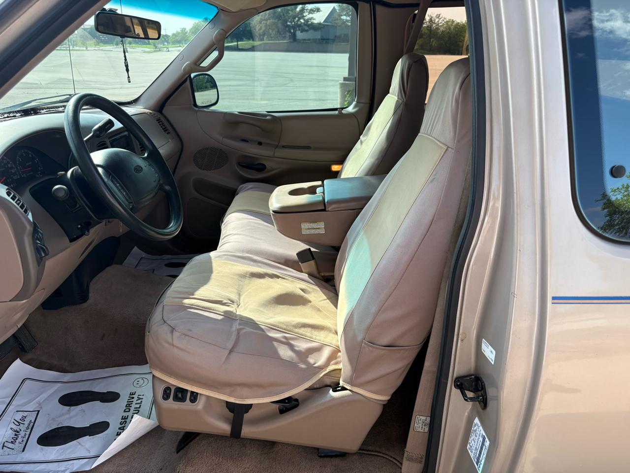 Ford F-150 Supercab 139" Lariat 1997