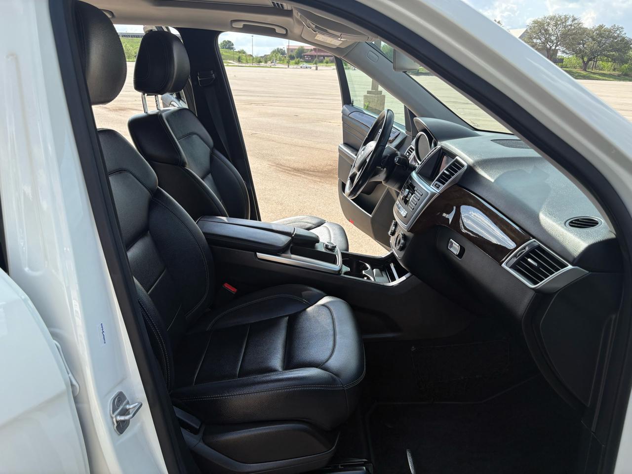 Mercedes-Benz M-Class 4MATIC 4dr ML 350 2012